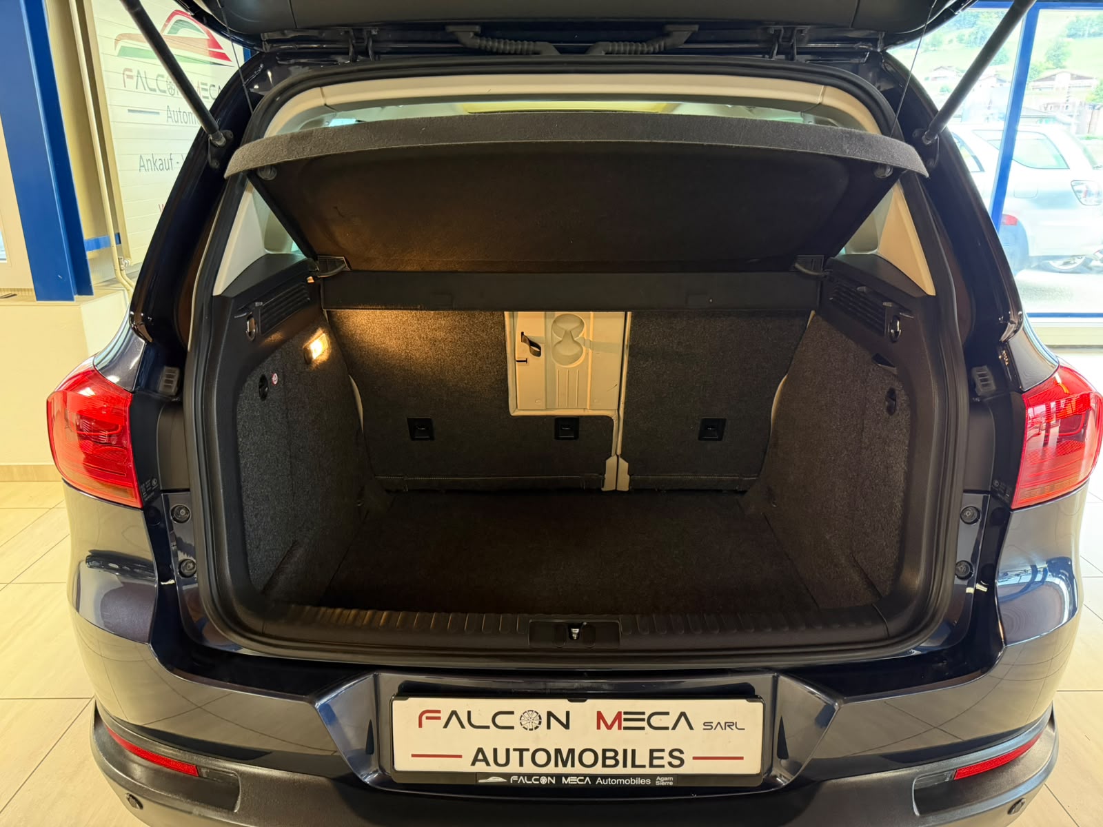 VW Tiguan 2.0 TDI BlueMotion Track&Field 4Motion DSG-image-11