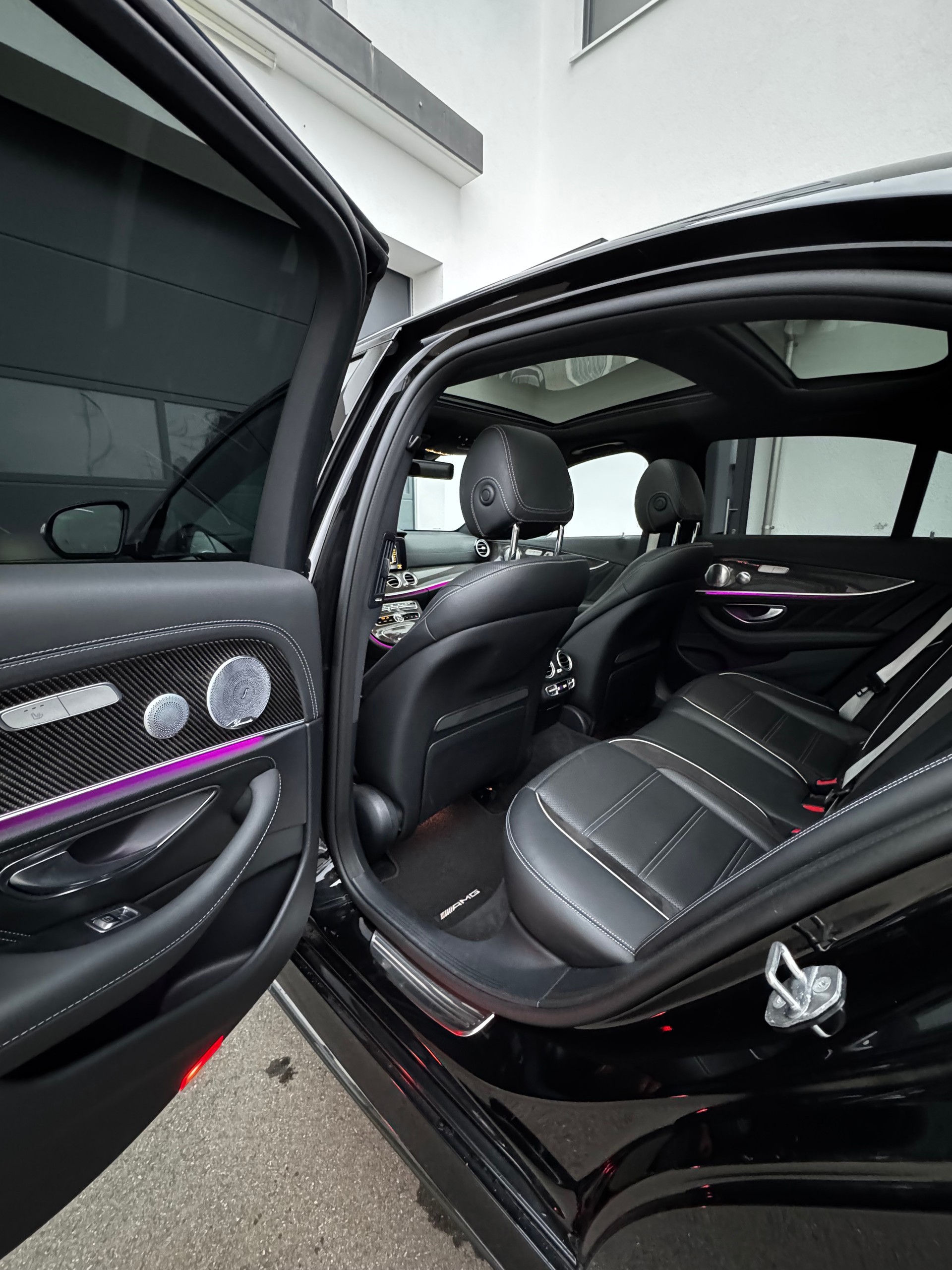 MERCEDES-BENZ E 63 AMG S 4Matic Speedshift MCT-image-13