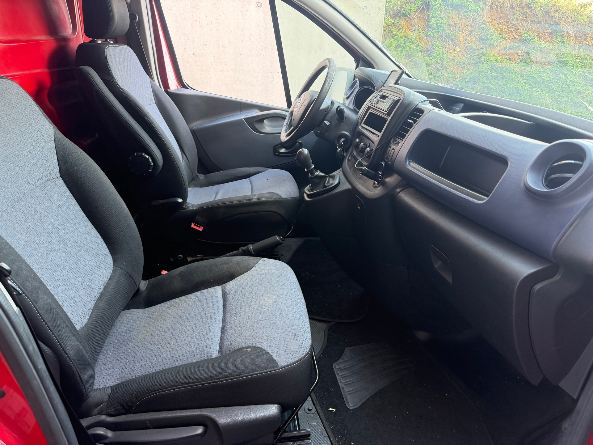 OPEL Vivaro 1.6 CDTI 2.9t L1H1-image-7