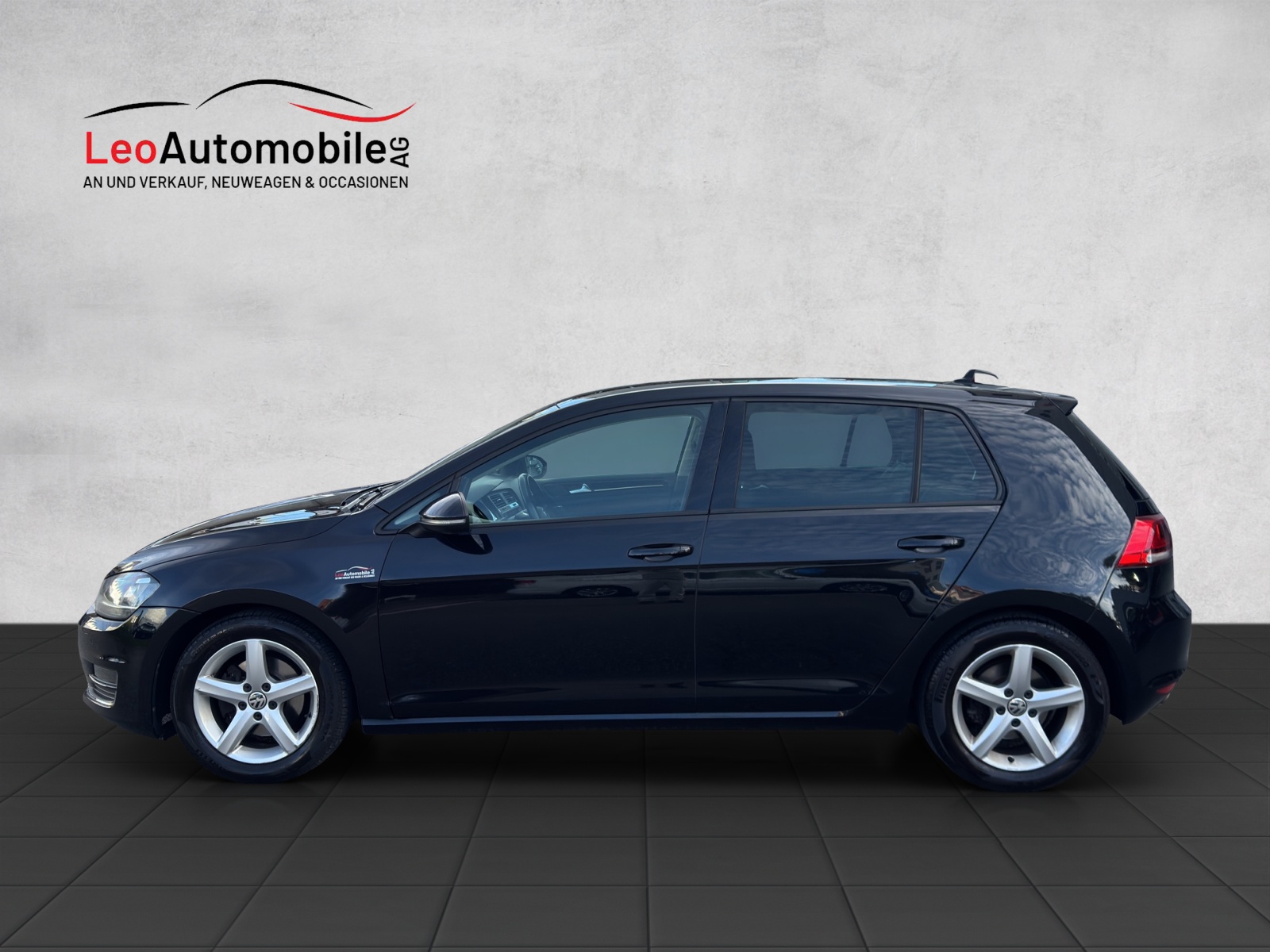 VW Golf 2.0 TDI Comfortline DSG-image-1