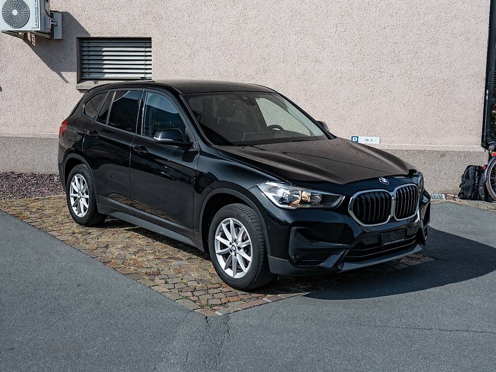 BMW X1 xDrive 18d Steptronic-image-0