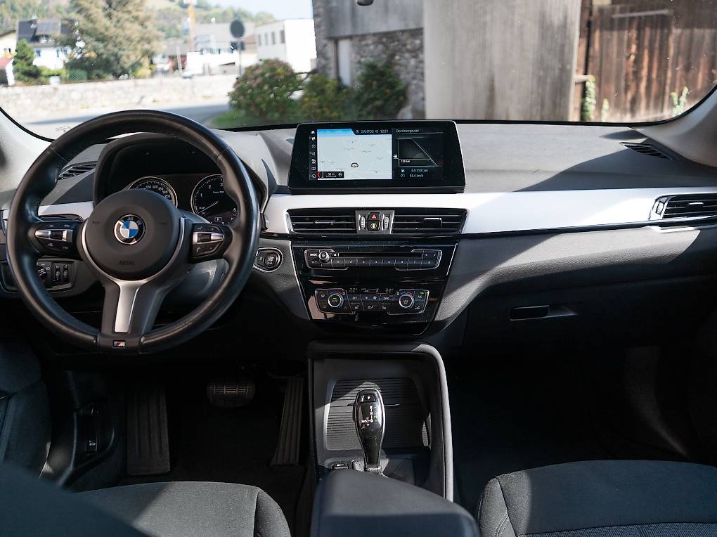 BMW X1 xDrive 18d Steptronic-image-3