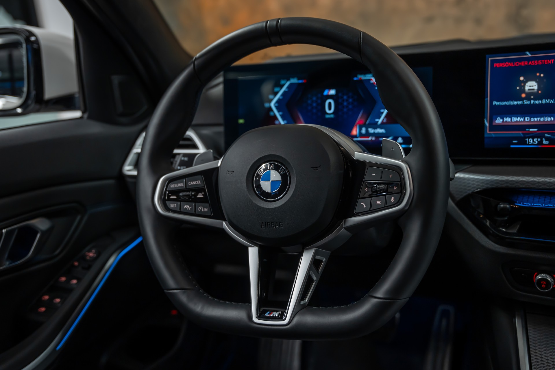 BMW 330i xDrive Steptronic M Sport Pro *Facelift*Leder*Head-Up*360°Kamera*-image-17