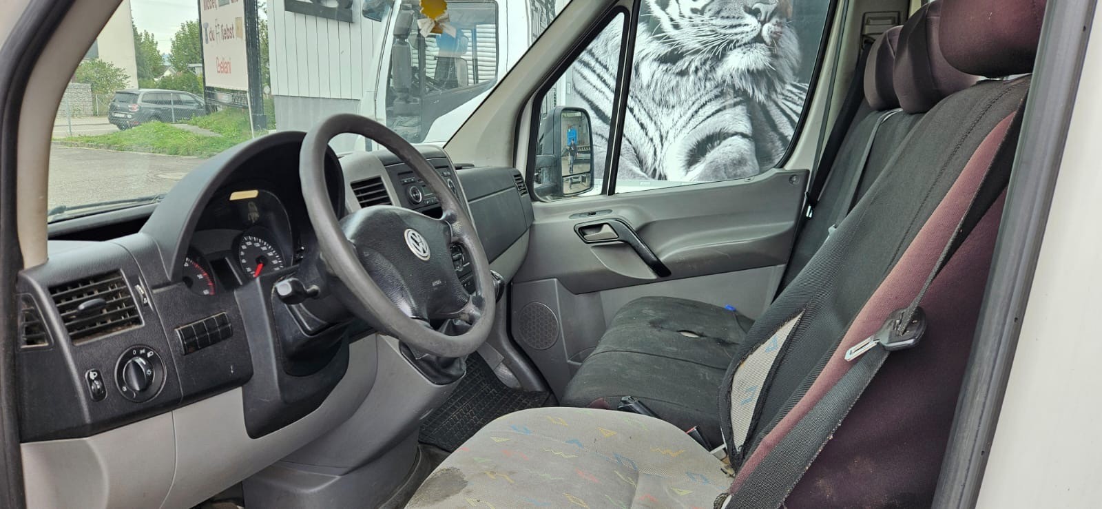 VW Crafter 35 2.5 BlueTDI 136 PS-image-3