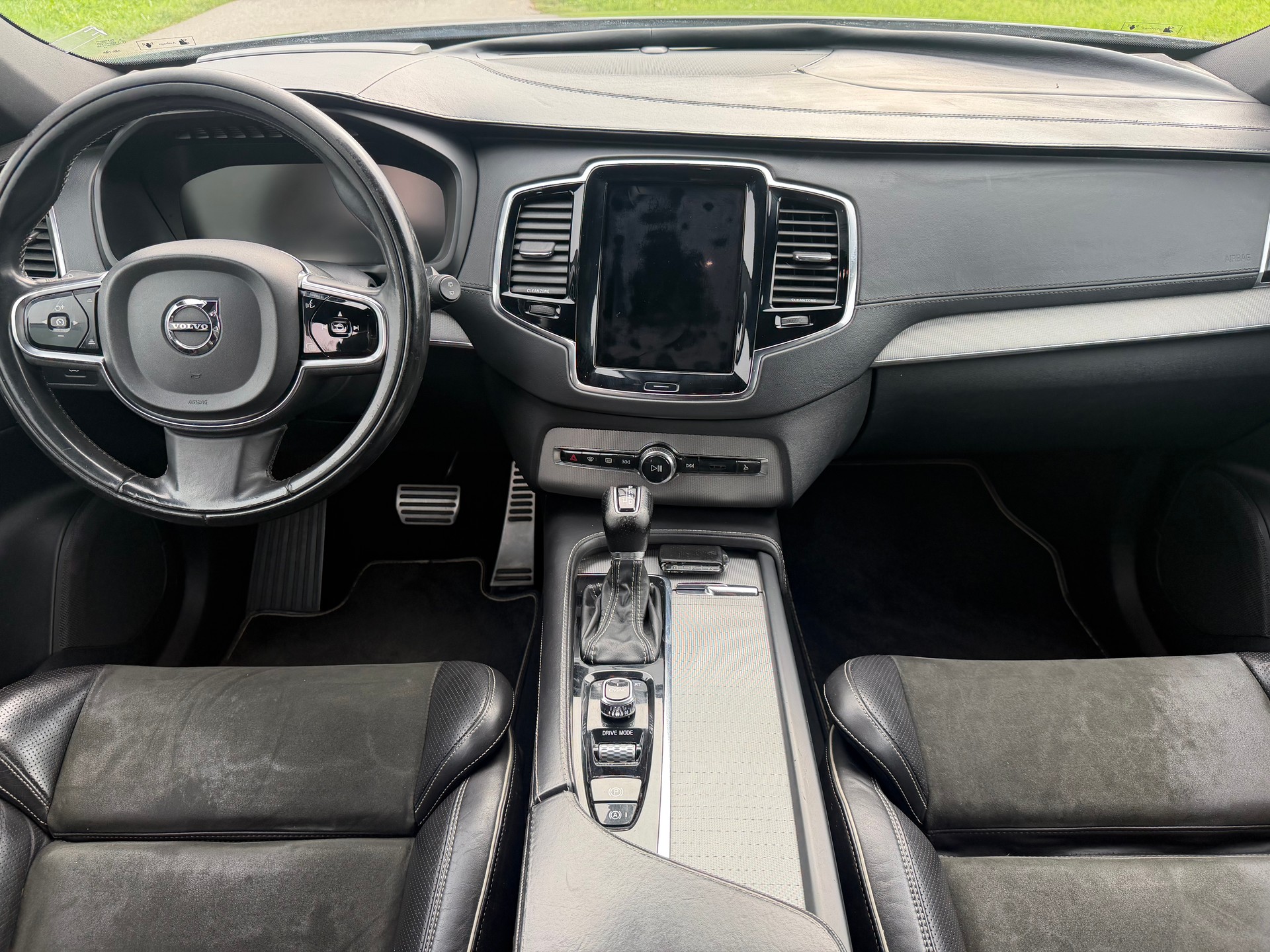 VOLVO XC90 T6 AWD R-Design Geartronic-image-14
