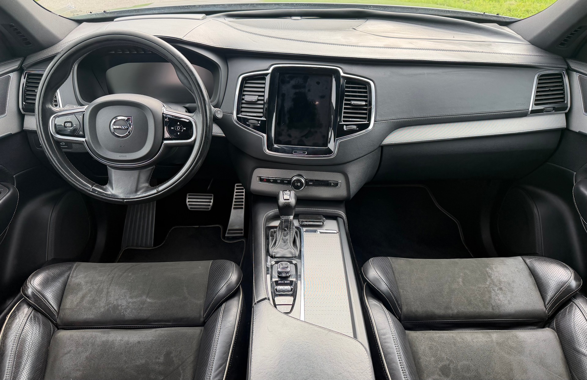 VOLVO XC90 T6 AWD R-Design Geartronic-image-12
