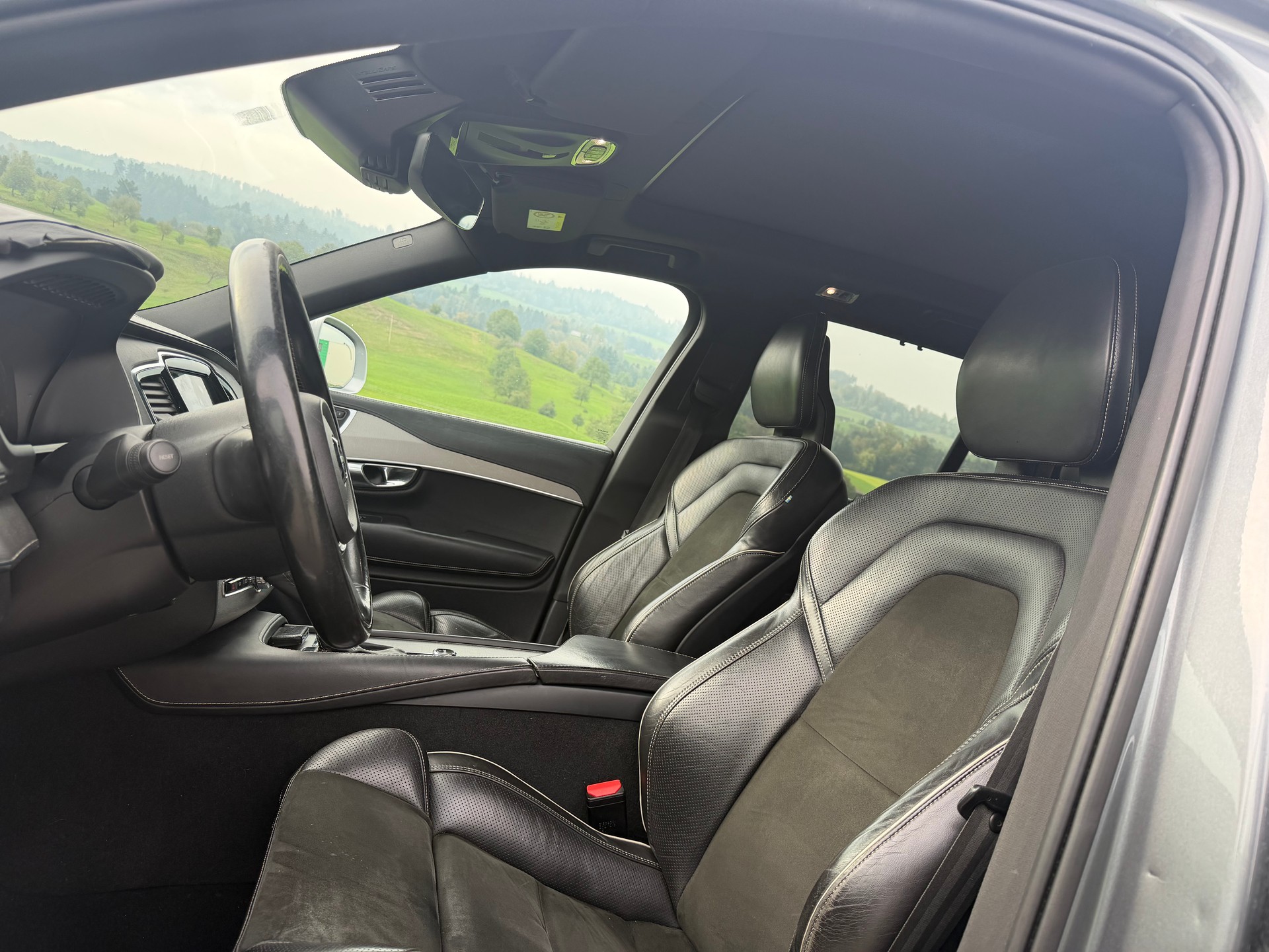 VOLVO XC90 T6 AWD R-Design Geartronic-image-9