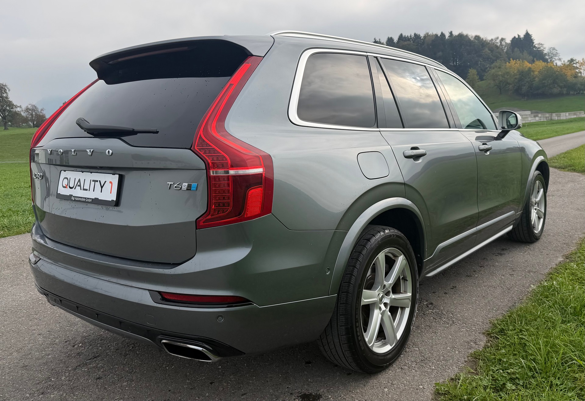 VOLVO XC90 T6 AWD R-Design Geartronic-image-5