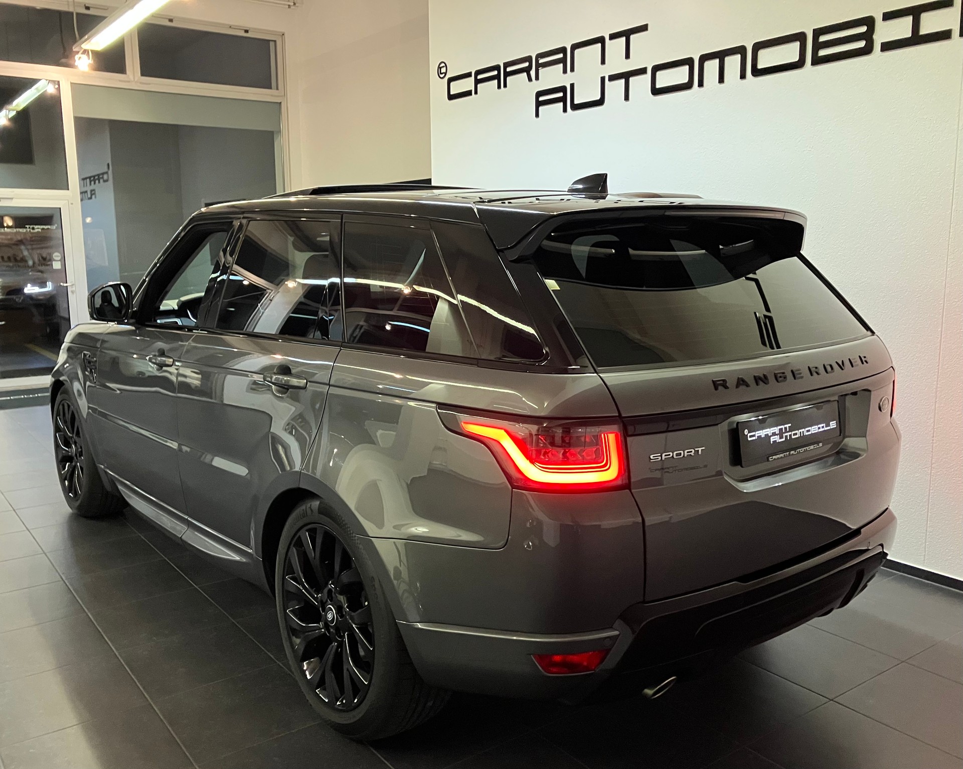LAND ROVER Range Rover Sport 2.0 Si4 S Automatic-image-7