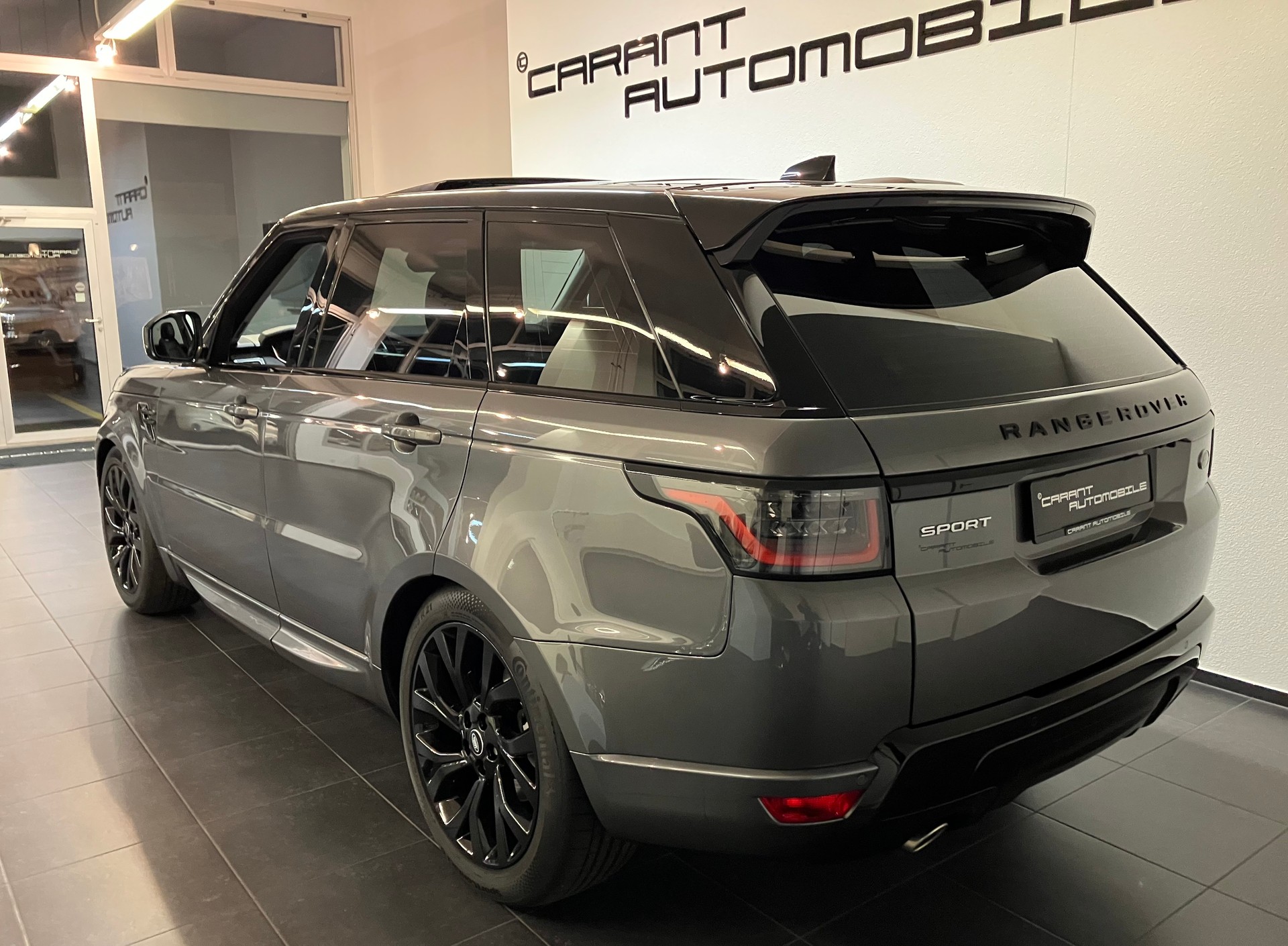 LAND ROVER Range Rover Sport 2.0 Si4 S Automatic-image-6