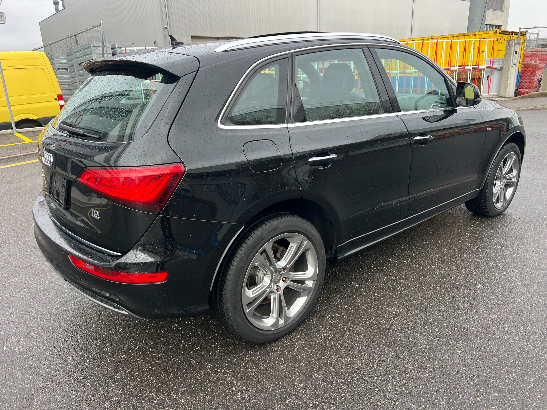 AUDI Q5 2.0 TDI quattro S-tronic-image-5