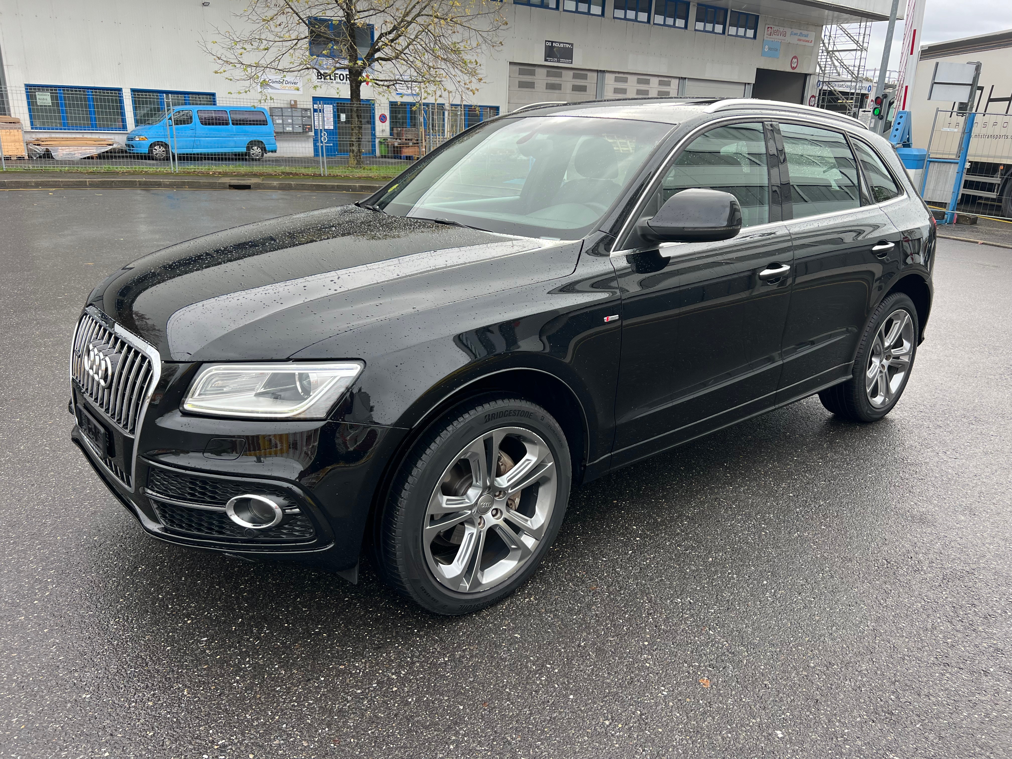 Car photo