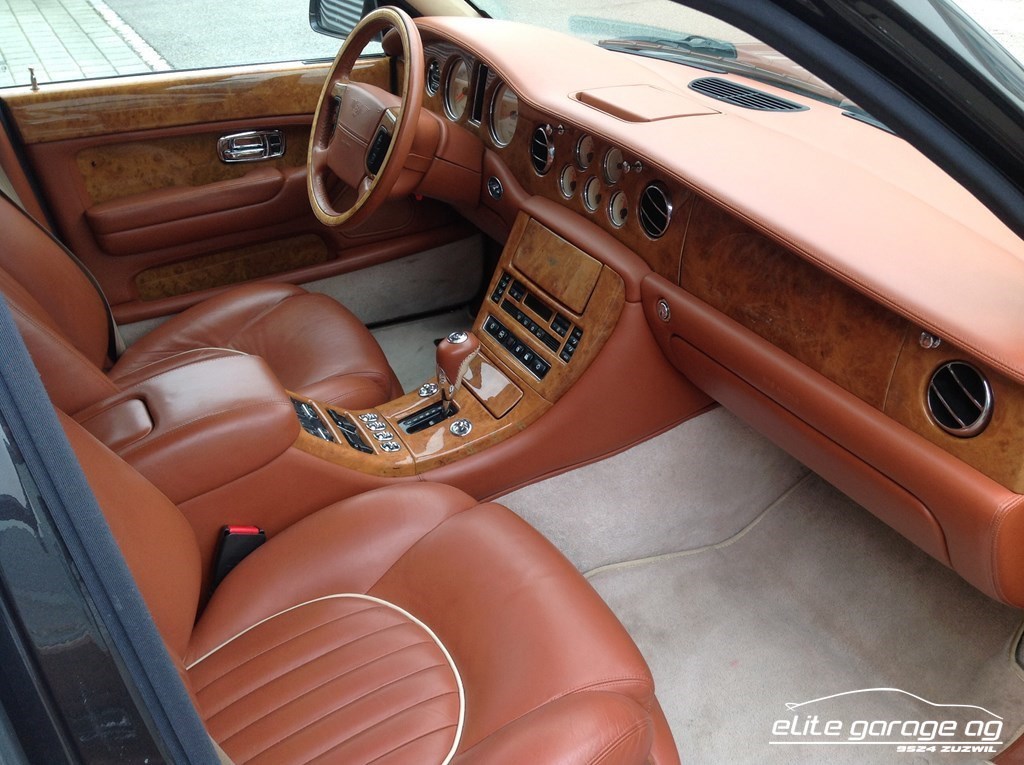 BENTLEY Arnage Red Label-image-10