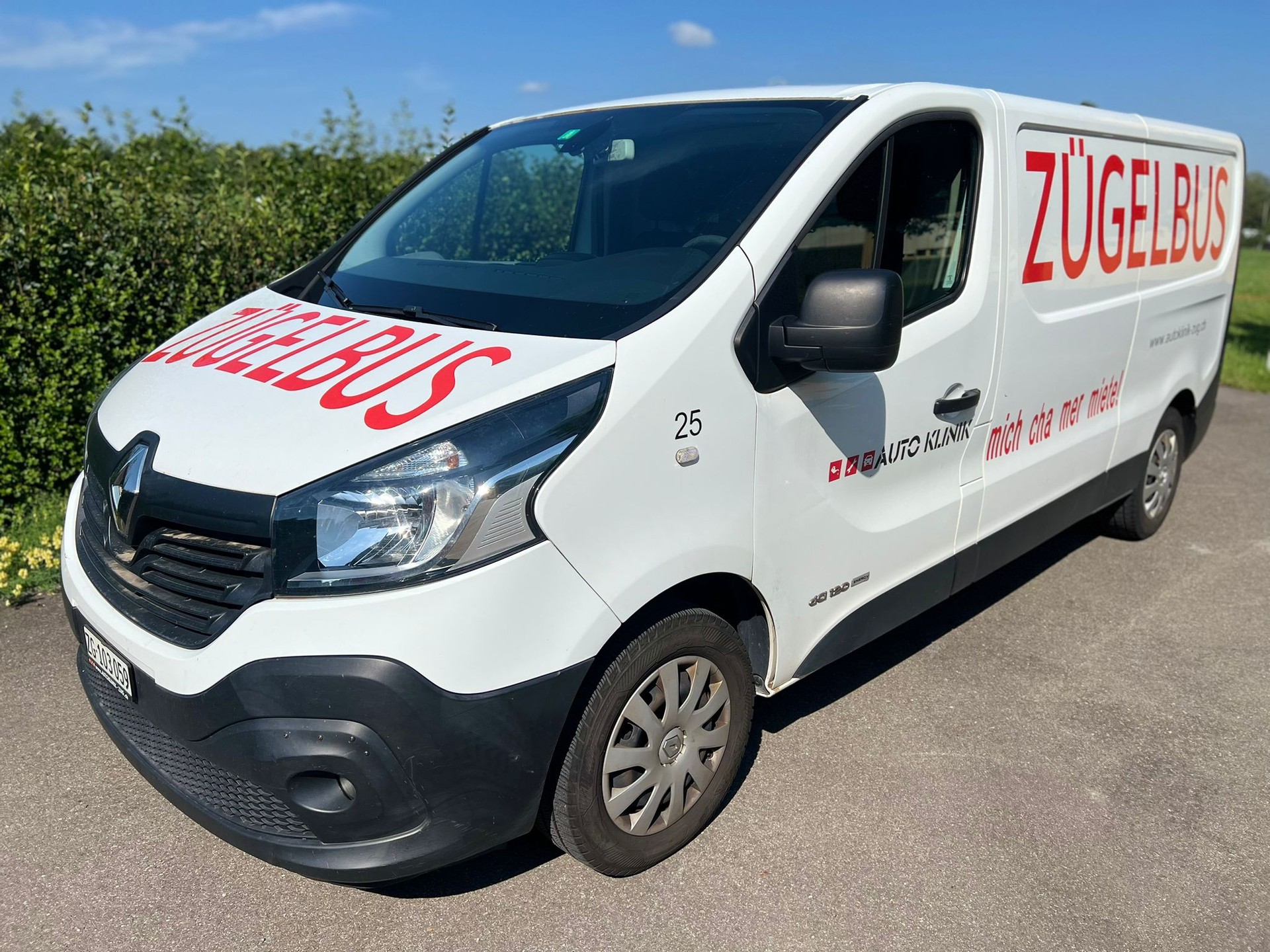 RENAULT Trafic 1.6 ENERGY TwinT. dCi120 2.9t Business L2H1-image-1