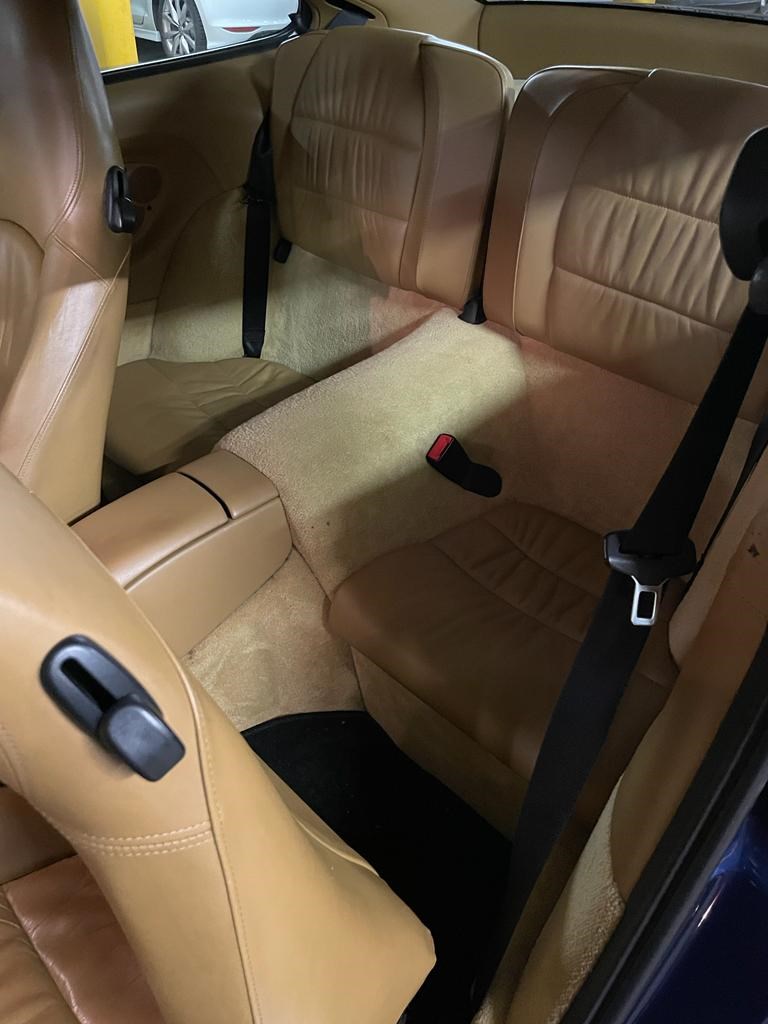 PORSCHE 911 Carrera 4 S-image-9
