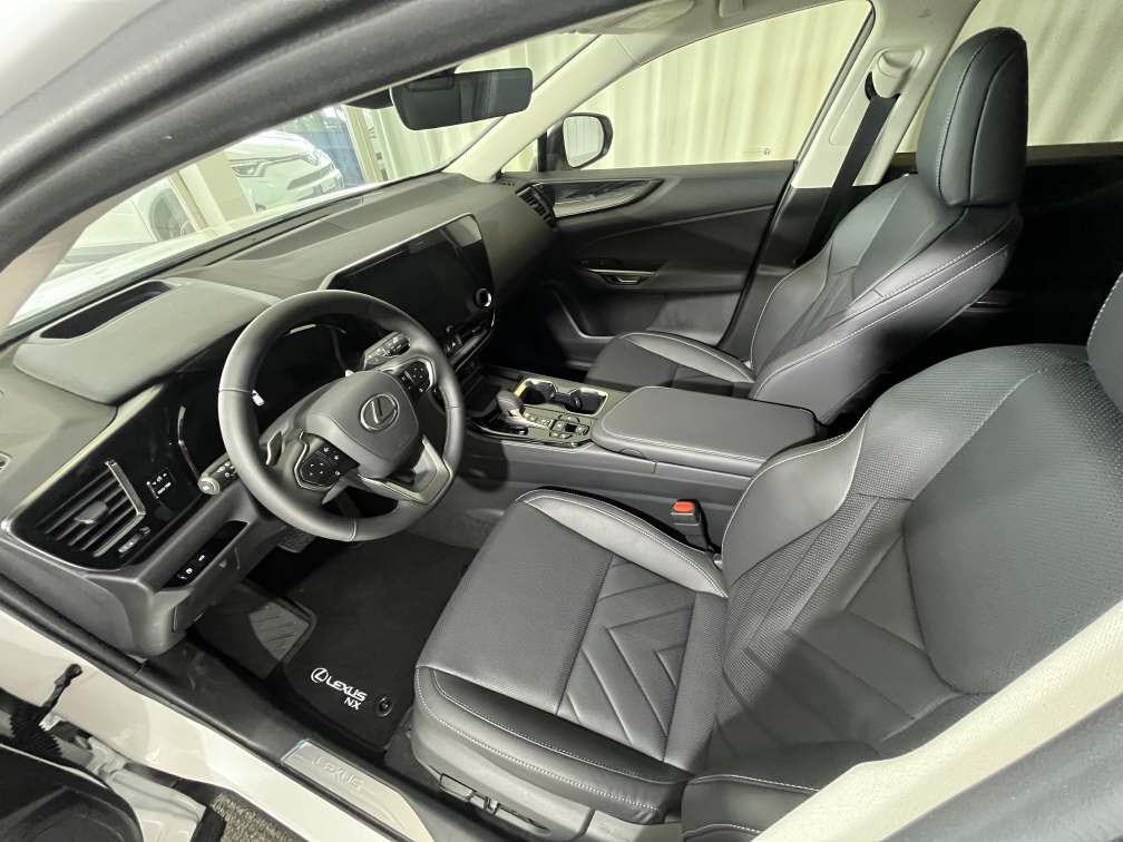 LEXUS NX 350h Comfort-image-5