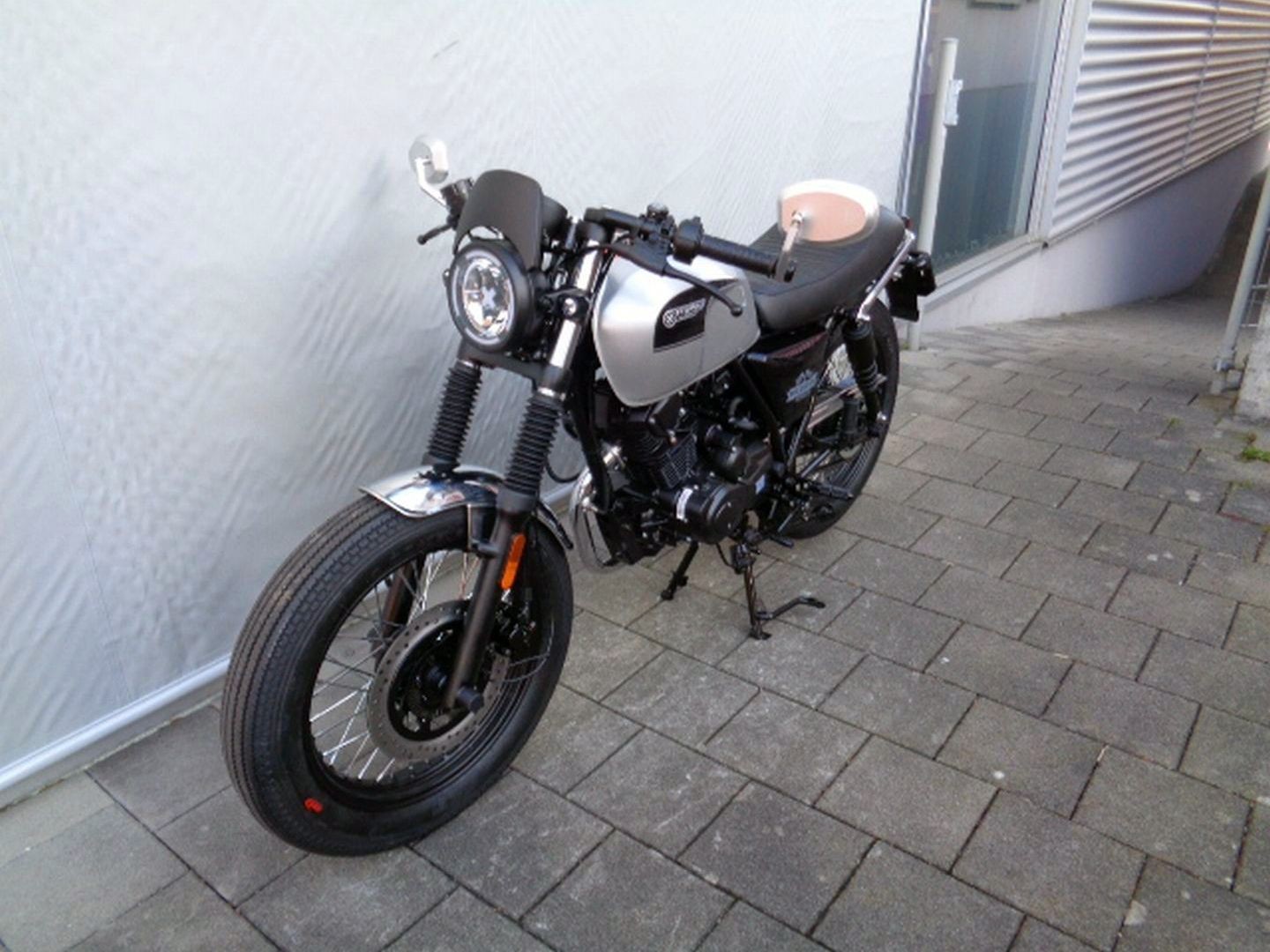 BRIXTON Cromwell 125 ABS-showroom-element-3