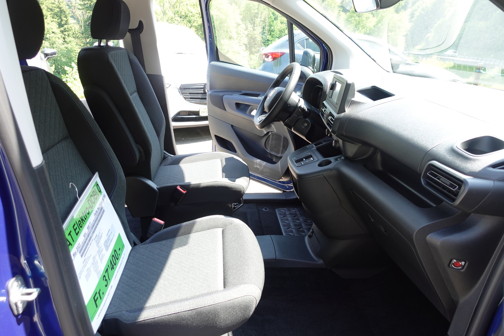 FIAT E-Doblo Elektro 5 Sitzer-image-9