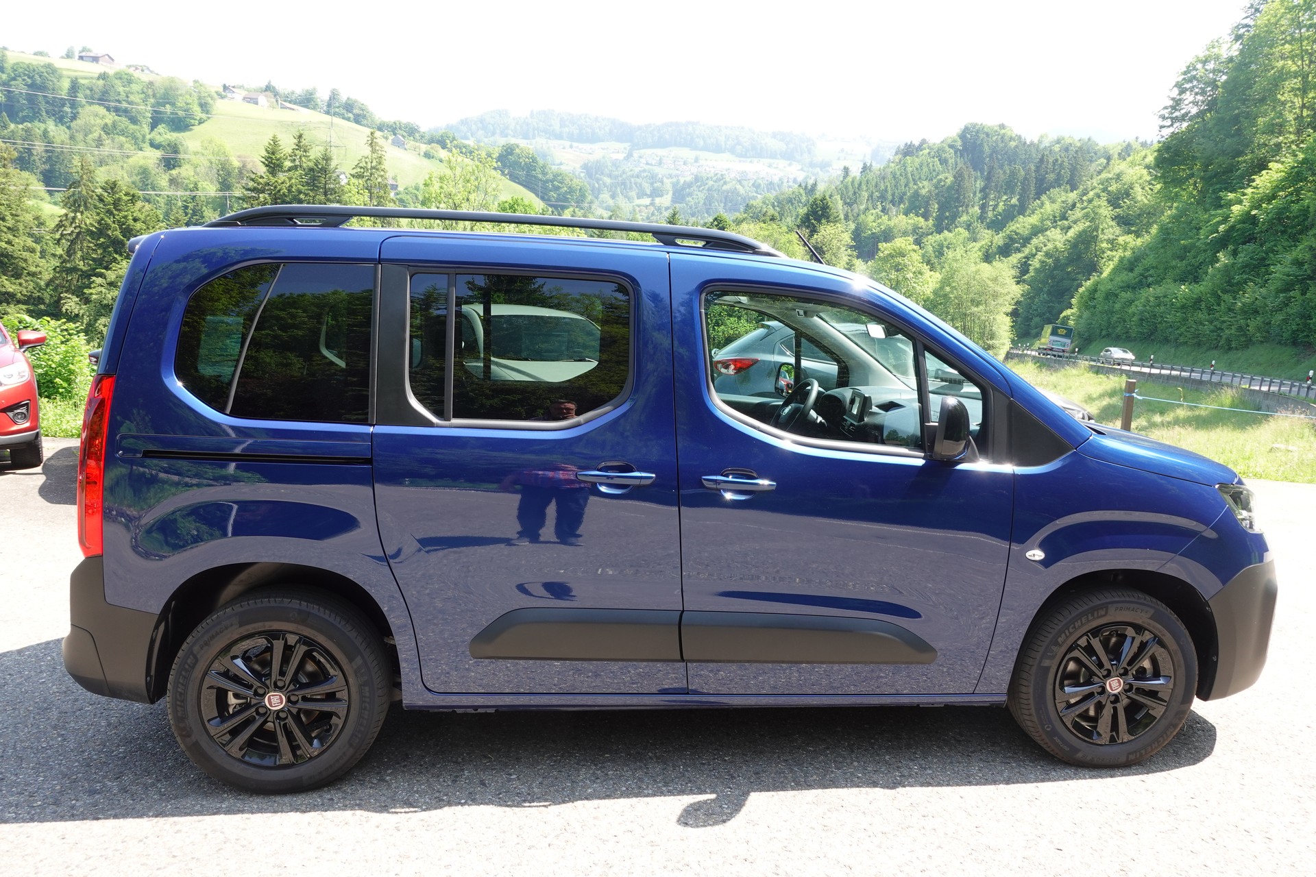 FIAT E-Doblo Elektro 5 Sitzer-image-6