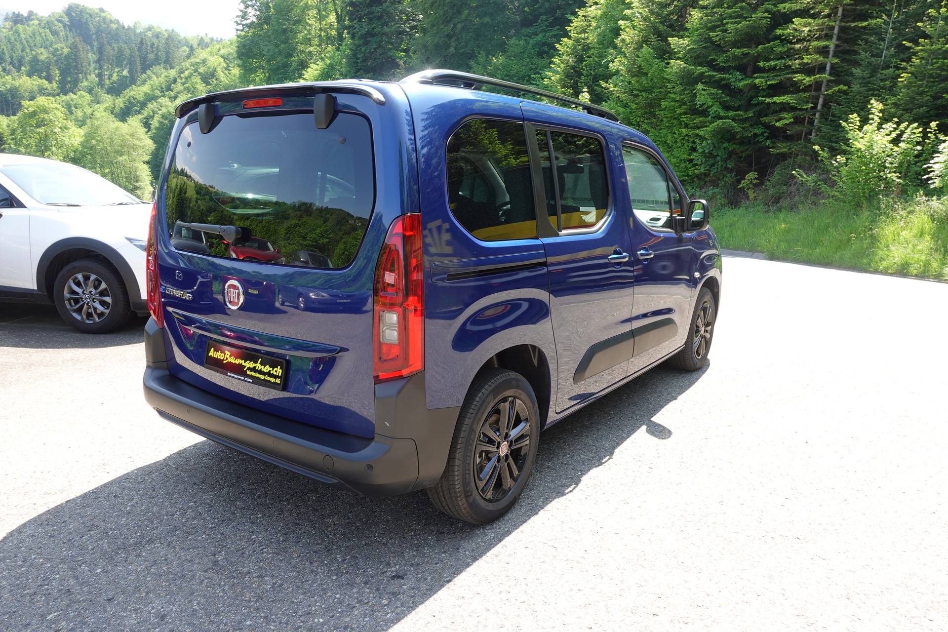 FIAT E-Doblo Elektro 5 Sitzer-image-5