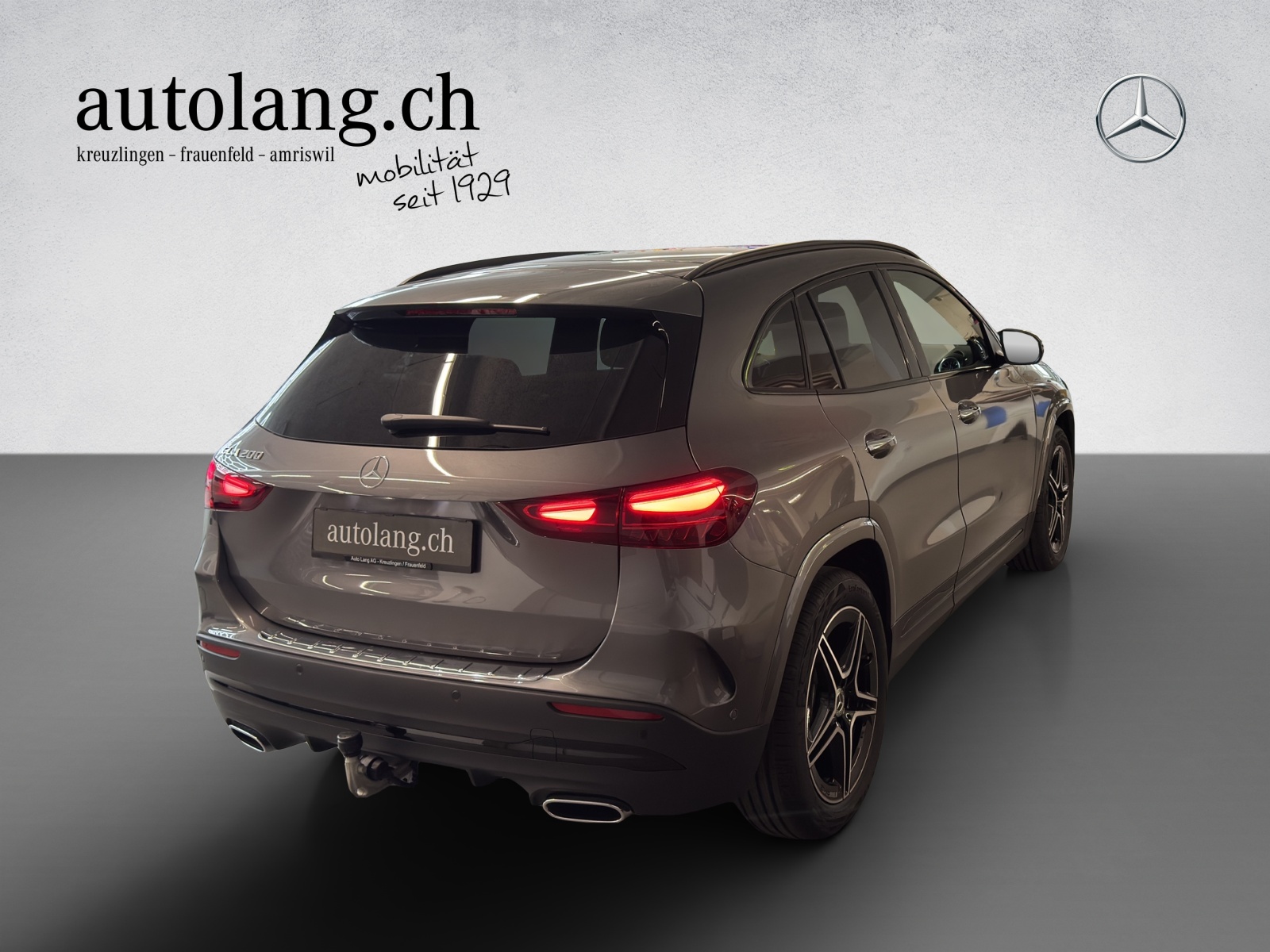 MERCEDES-BENZ GLA 200 AMG Line Night Star-image-3
