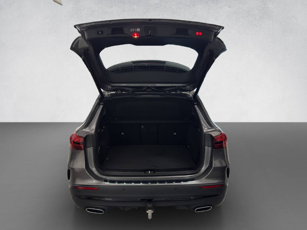 MERCEDES-BENZ GLA 200 AMG Line Night Star-image-8