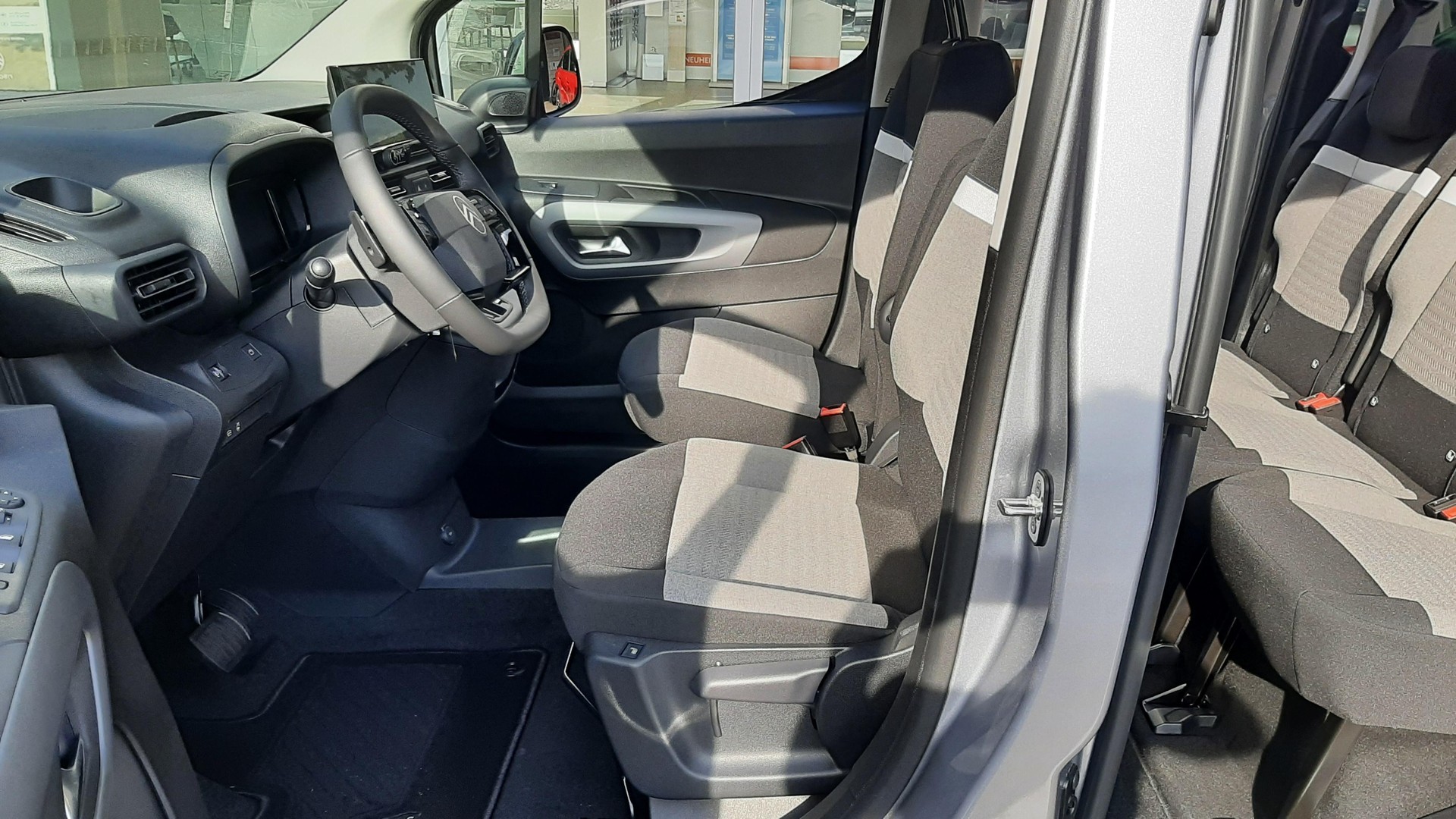 CITROEN Berlingo 1.5 BlueHDi 130 Max-image-5