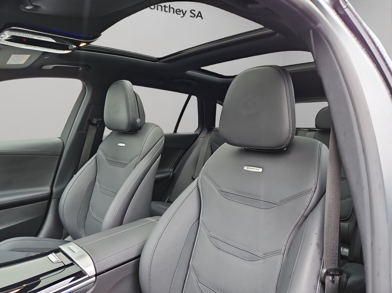 MERCEDES-BENZ C 43 T AMG 4Matic-image-7