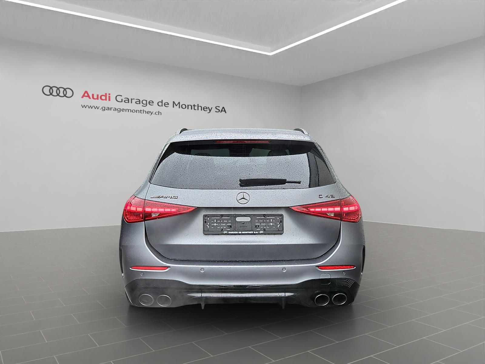 MERCEDES-BENZ C 43 T AMG 4Matic-image-4