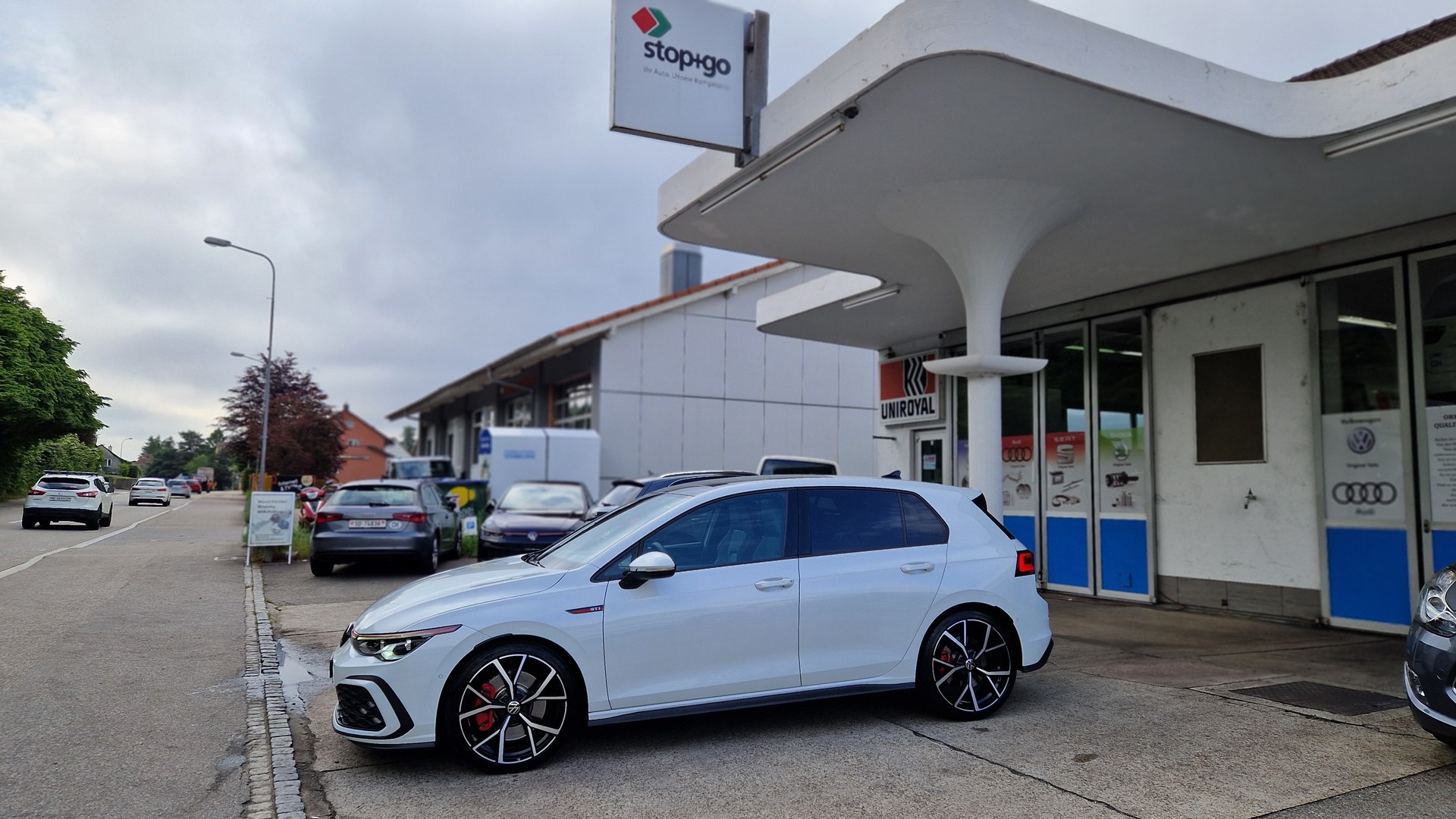 VW Golf 2.0 TSI GTI DSG-image-2