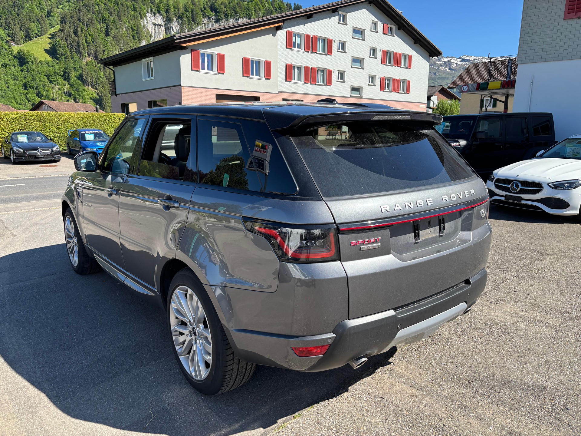 LAND ROVER Range Rover Sport 3.0 SDV6 Autobiography Automatic-image-4