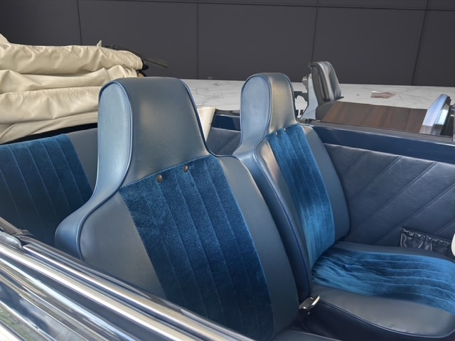 VW Cabriolet Karmann-image-30