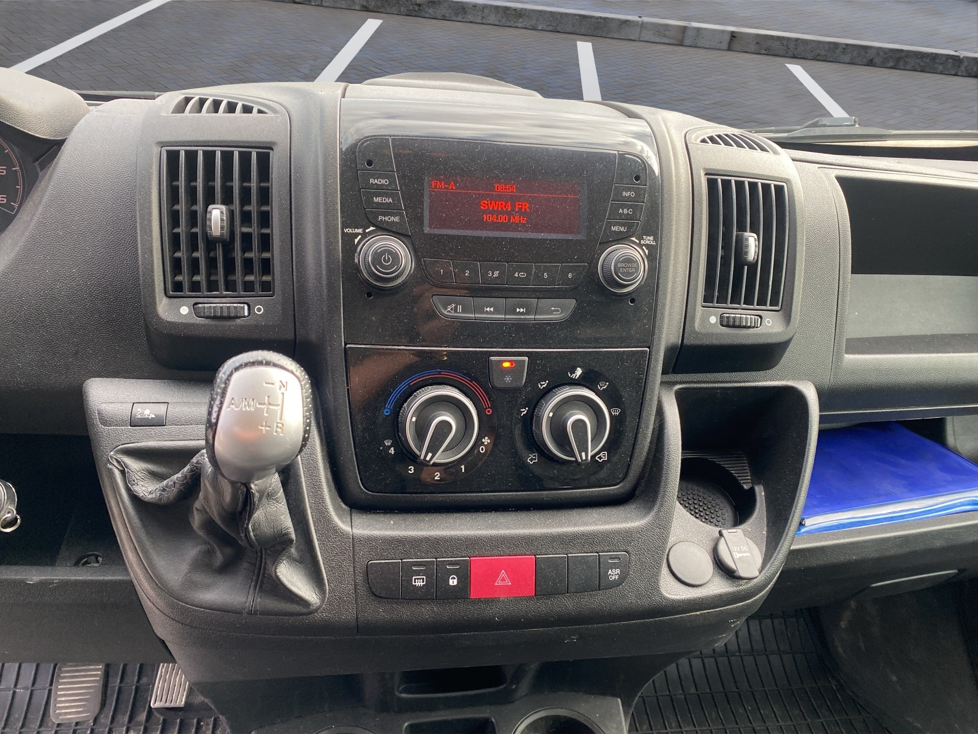 FIAT Ducato 35 2.3 MJ Comfort Matic-image-12