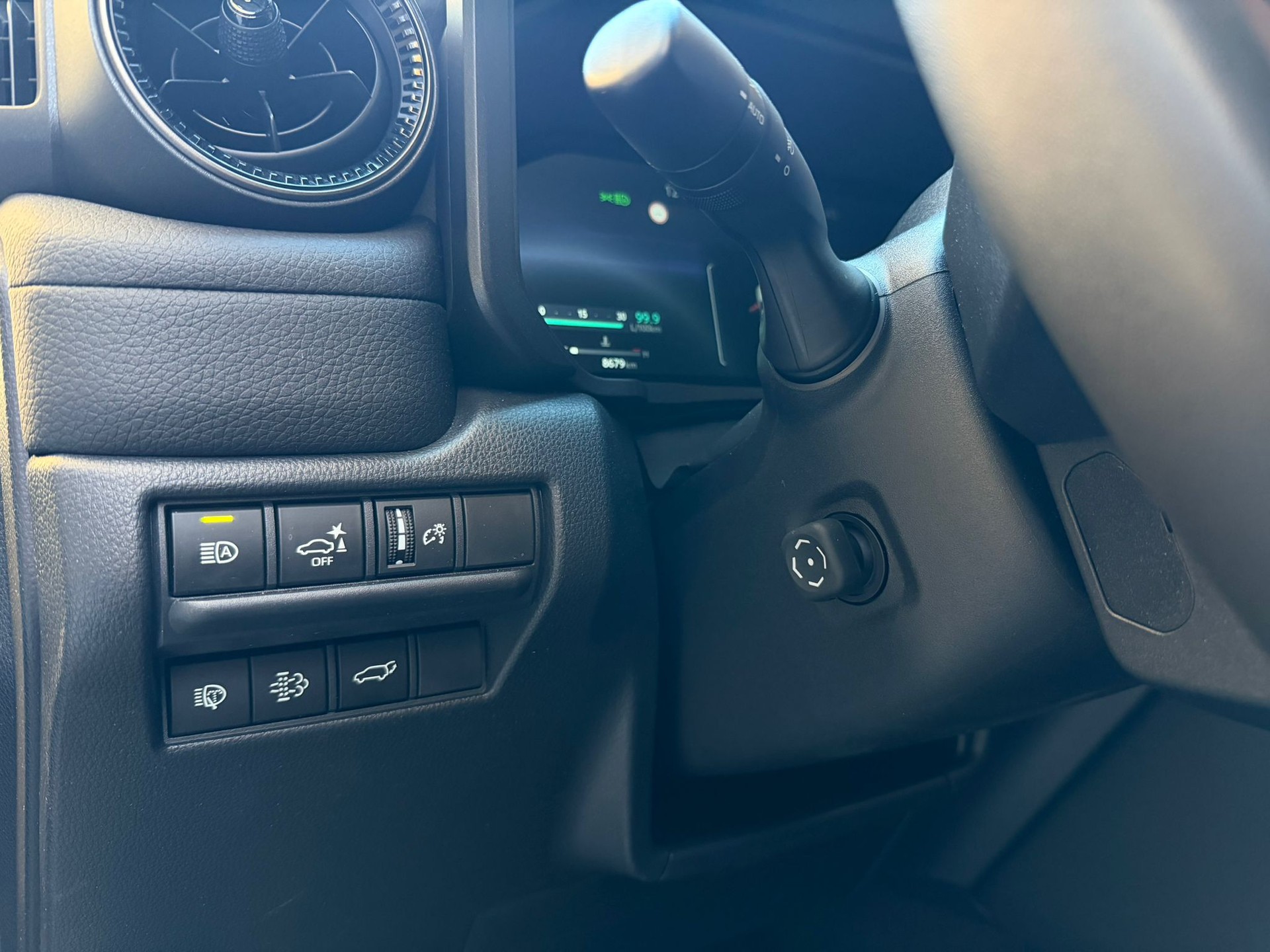 TOYOTA Land Cruiser 2.8TD First Edition-image-8