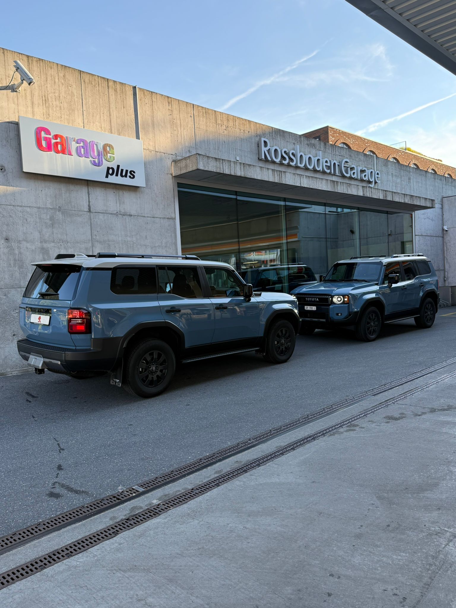 TOYOTA Land Cruiser 2.8TD First Edition-image-2