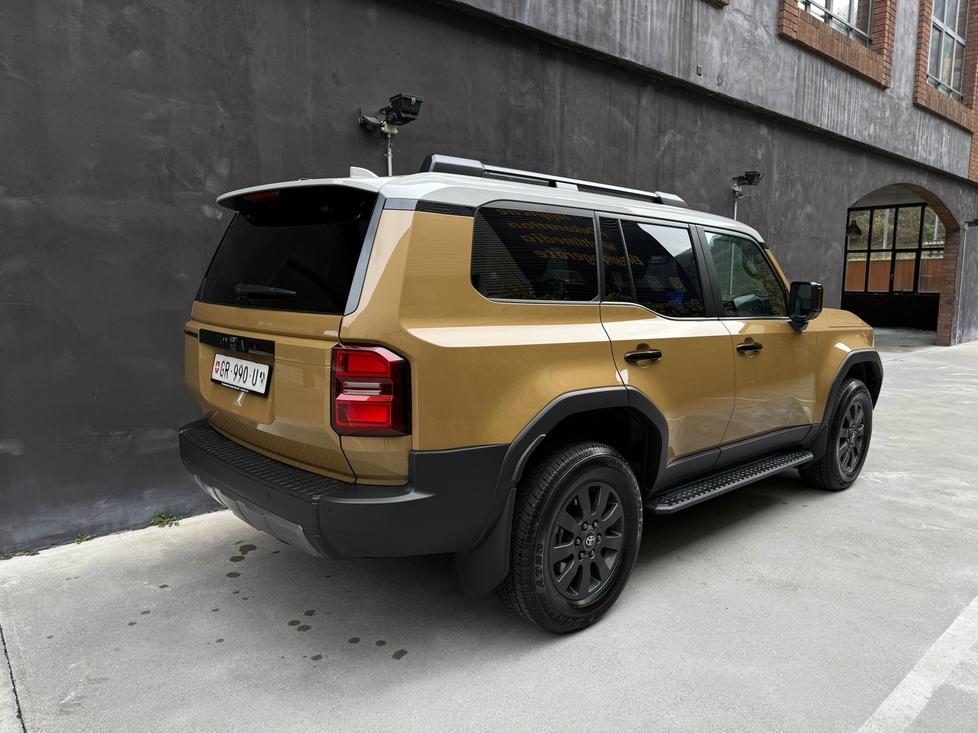 TOYOTA Land Cruiser 2.8TD First Edition-image-4
