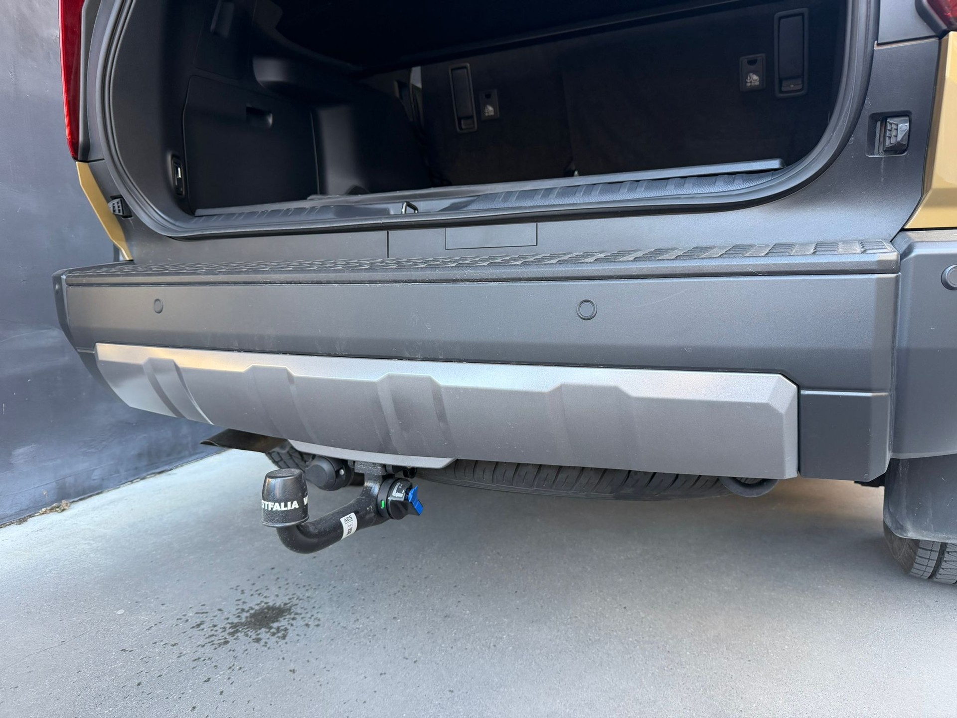 TOYOTA Land Cruiser 2.8TD First Edition-image-7