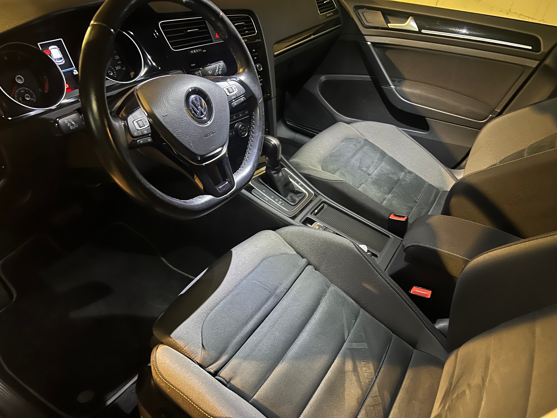 VW Golf 1.5 TSI EVO Highline DSG-image-7