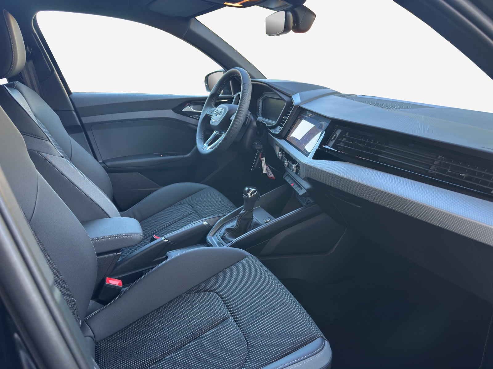 AUDI A1 Sportback 35 TFSI S Line S-tronic-image-14