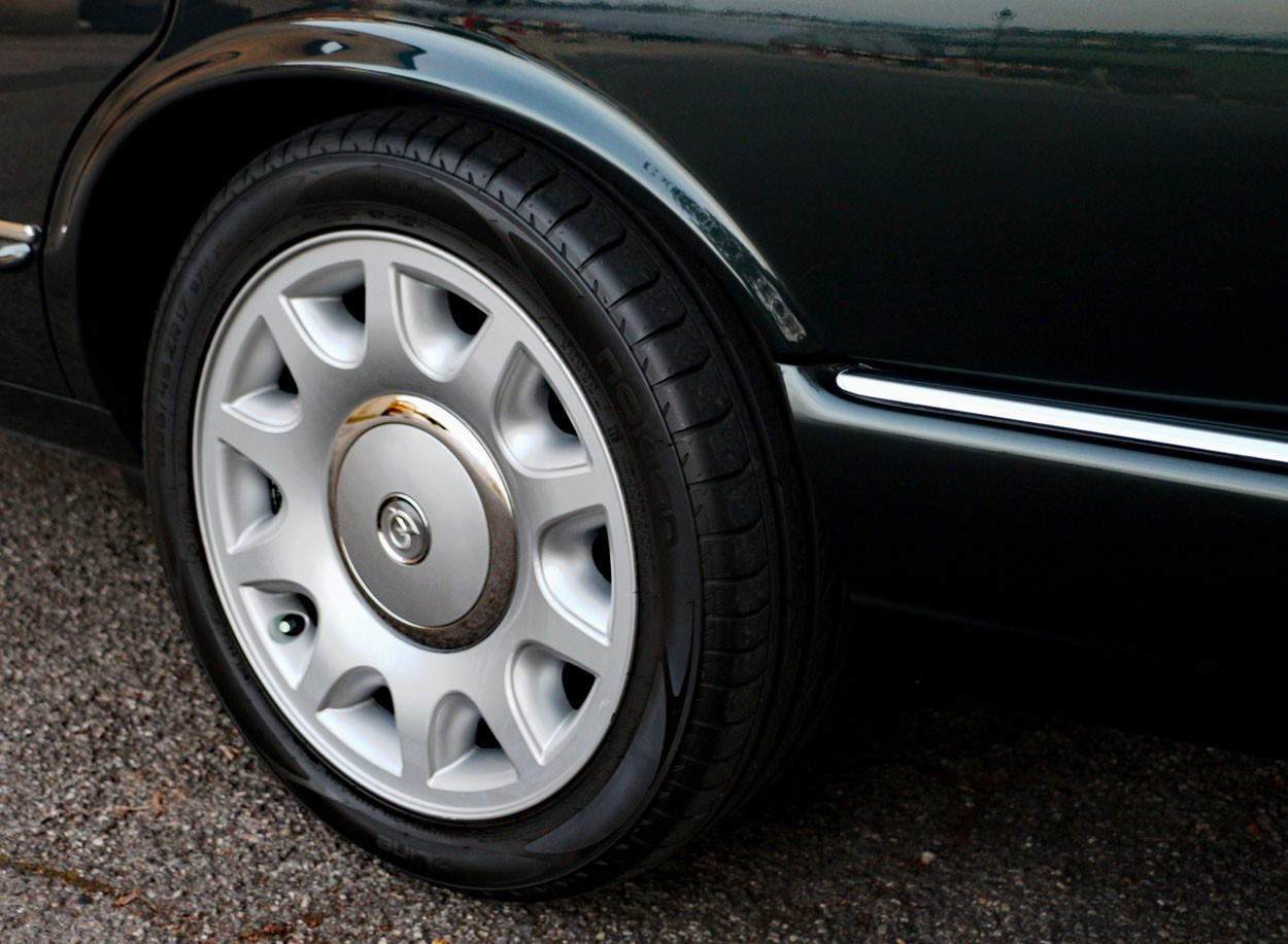 DAIMLER Super V8 4.0 S/C-image-15