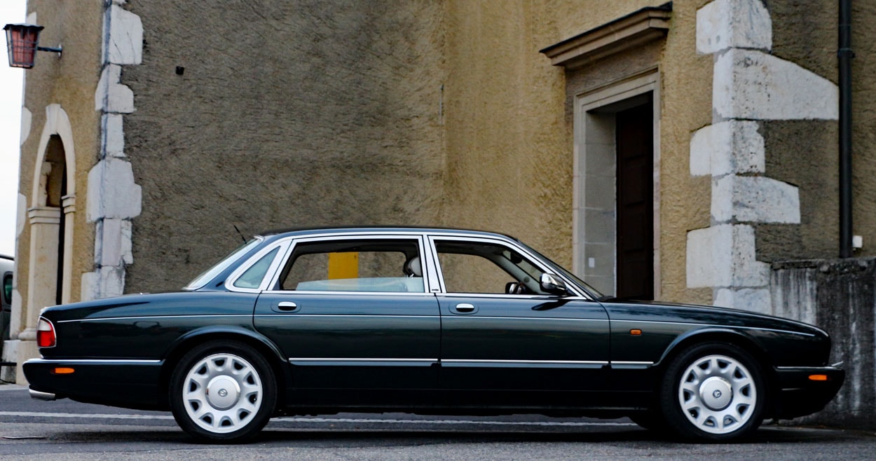 DAIMLER Super V8 4.0 S/C-image-18