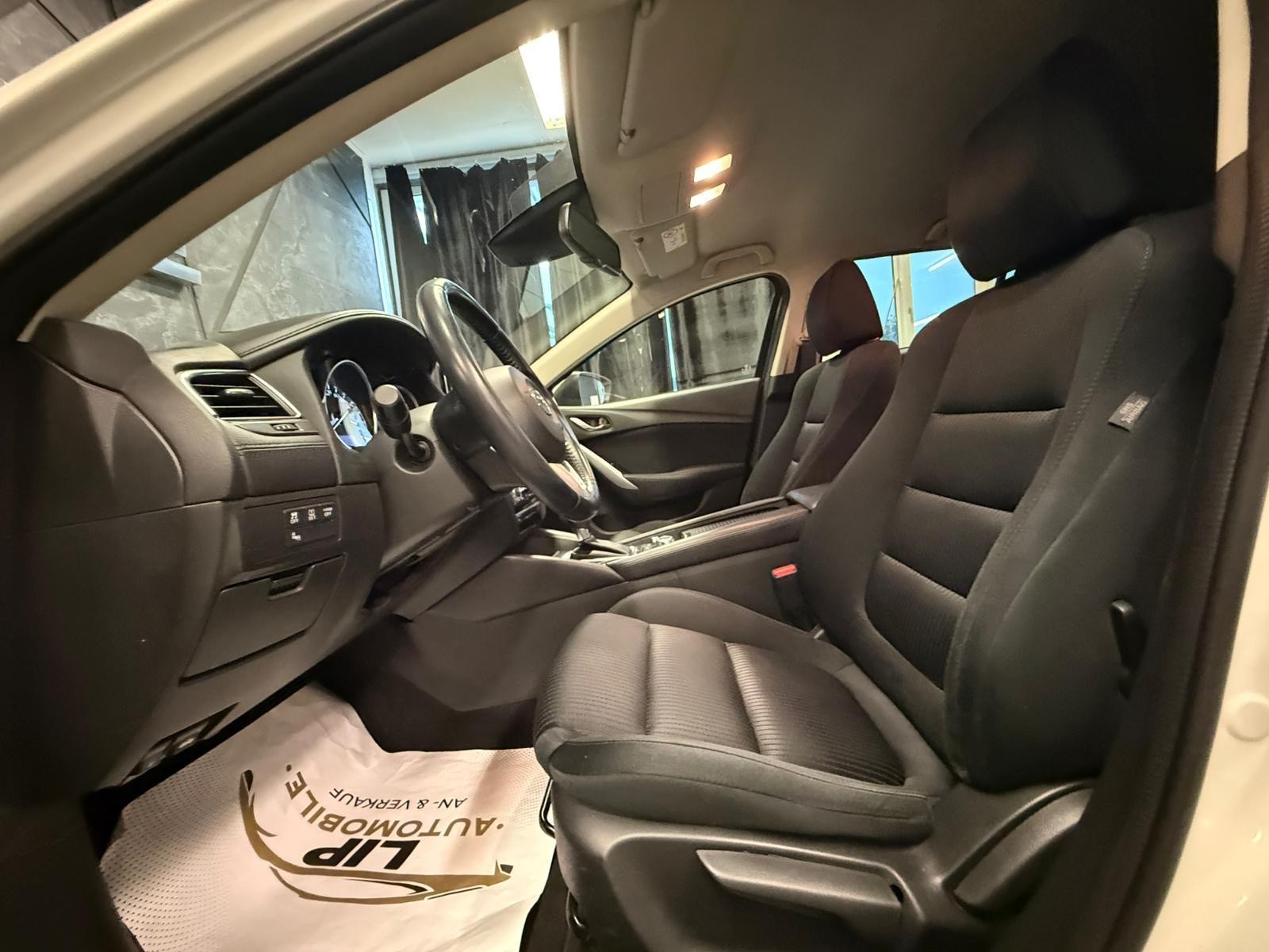 MAZDA 6 Sportwagon 2.2 D 16V Ambition Automatic-image-10