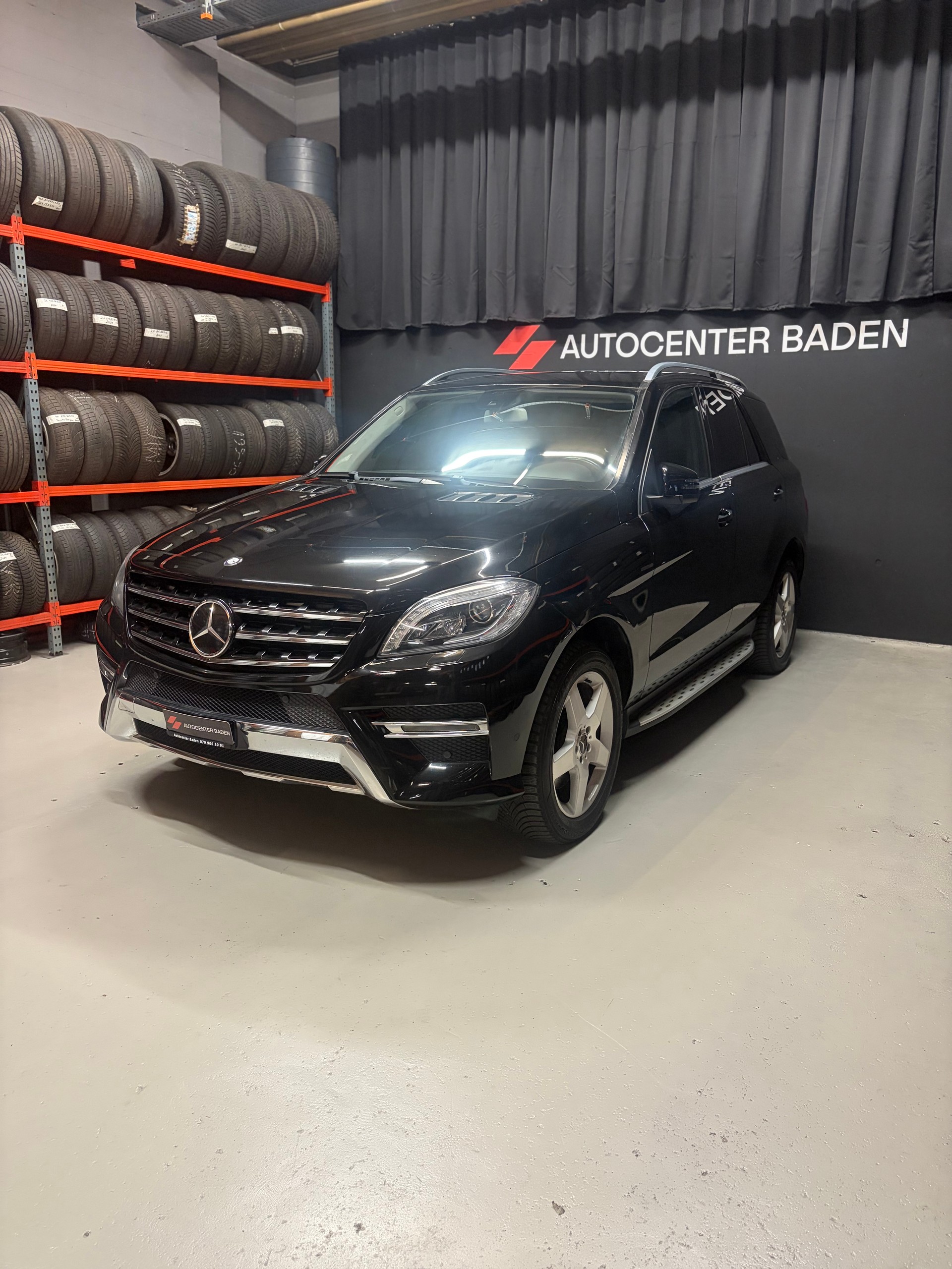 MERCEDES-BENZ ML 350 BlueTEC 4Matic 7G-Tronic-showroom-element-3