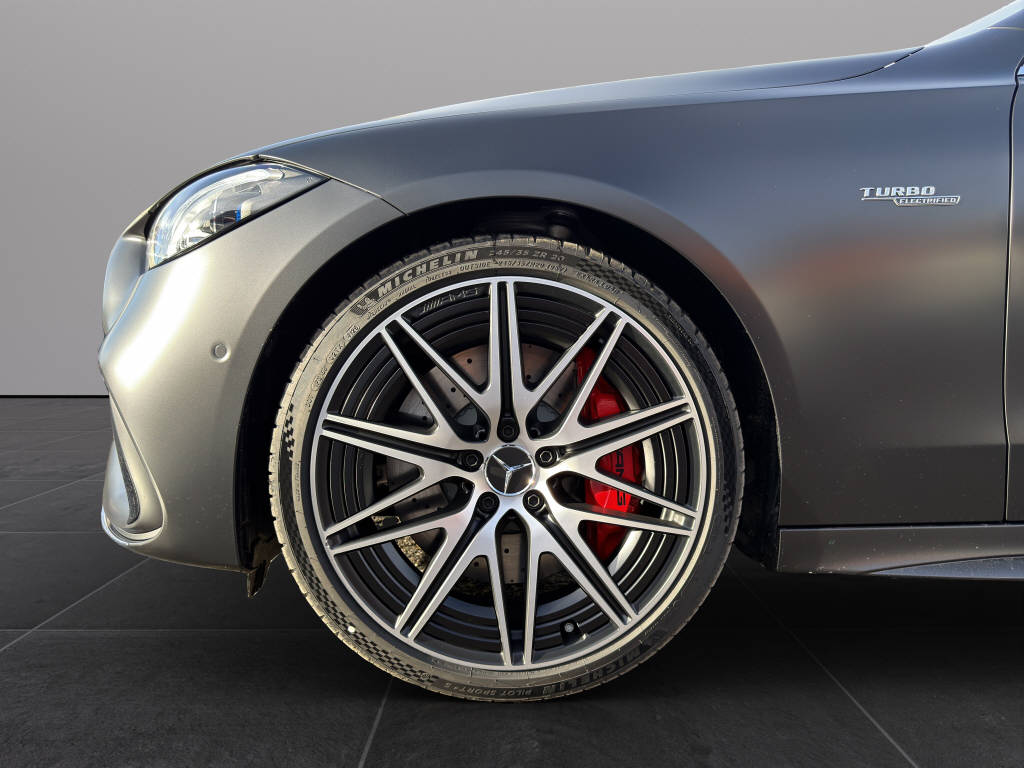 MERCEDES-BENZ C 43 AMG Executive Edition 4matic Kombi-image-16
