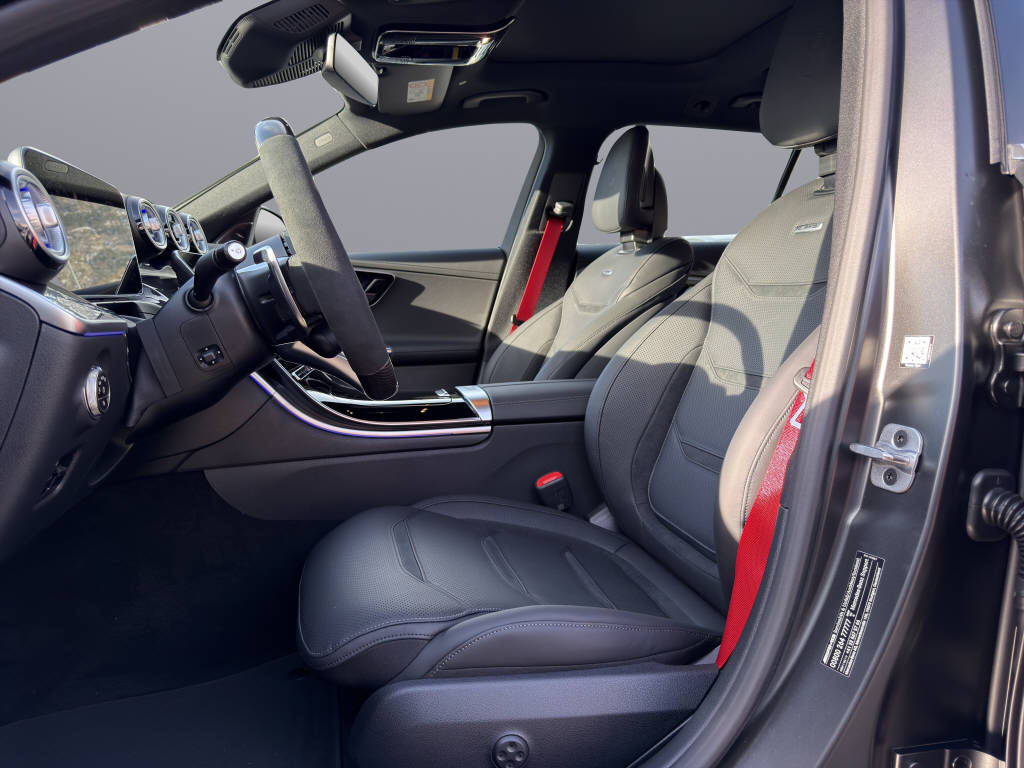 MERCEDES-BENZ C 43 AMG Executive Edition 4matic Kombi-image-7