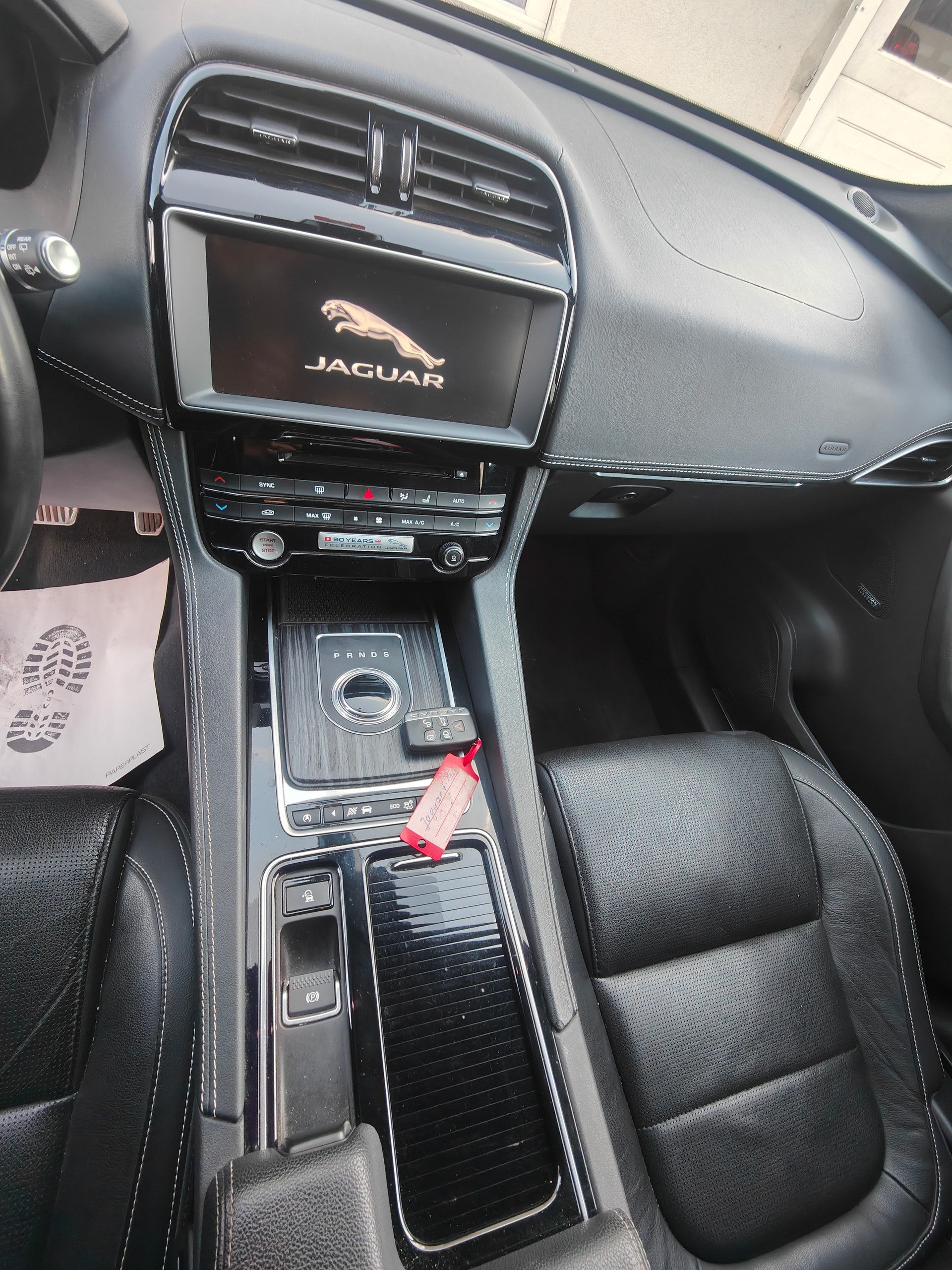 JAGUAR F-Pace 3.0 TD S AWD Automatik-image-14