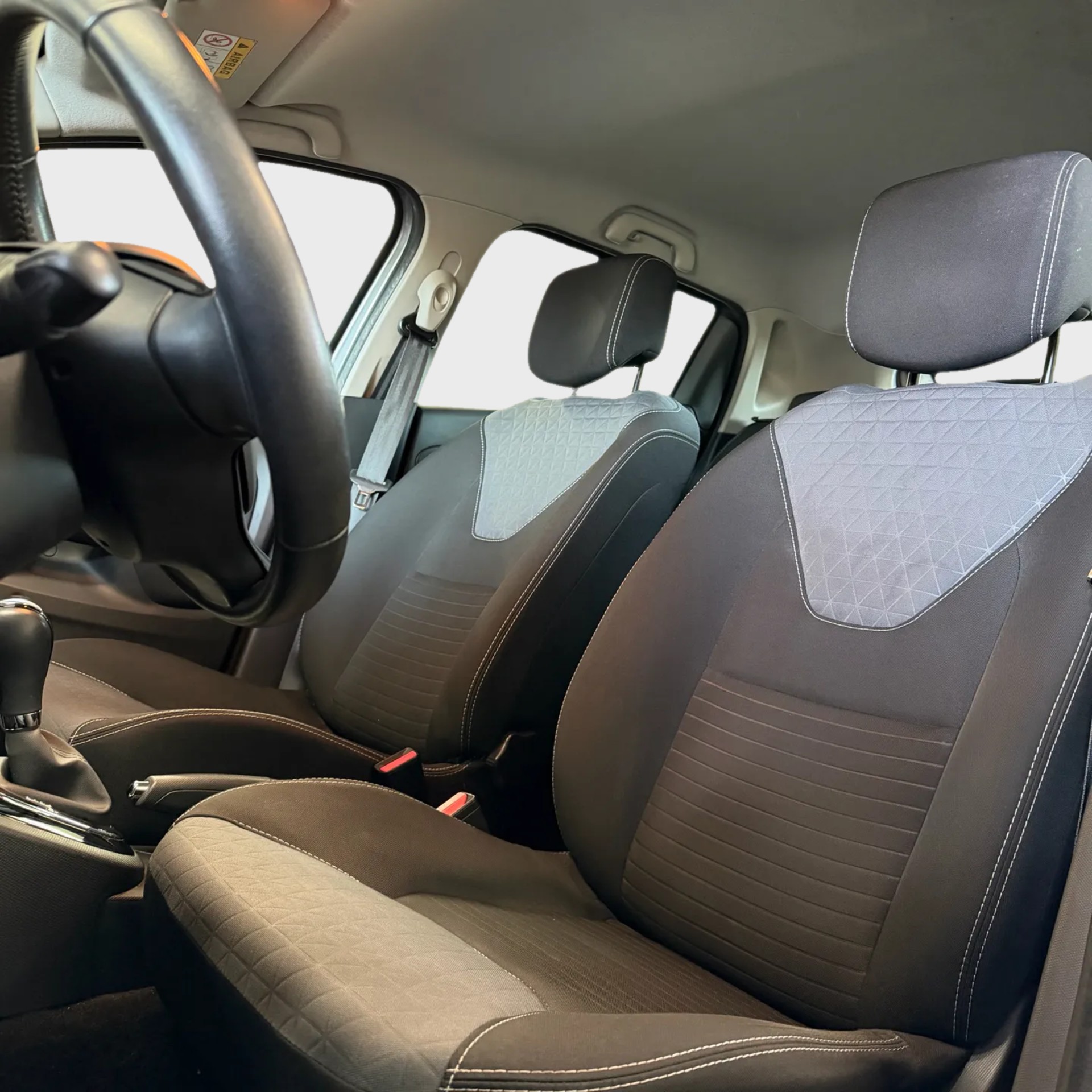 RENAULT Clio 1.2 16V T Swiss Edition EDC-image-6
