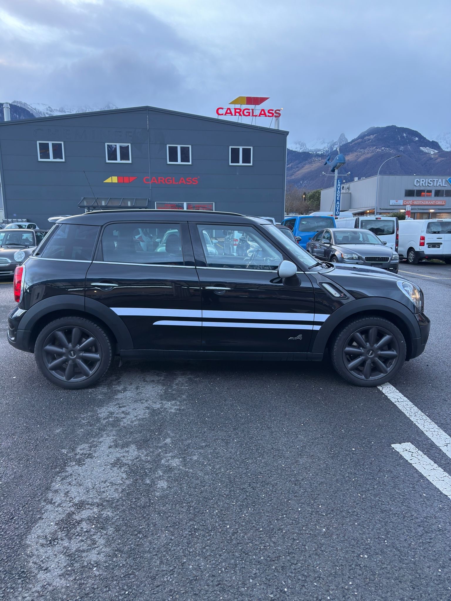 MINI Countryman Cooper S ALL4-image-3