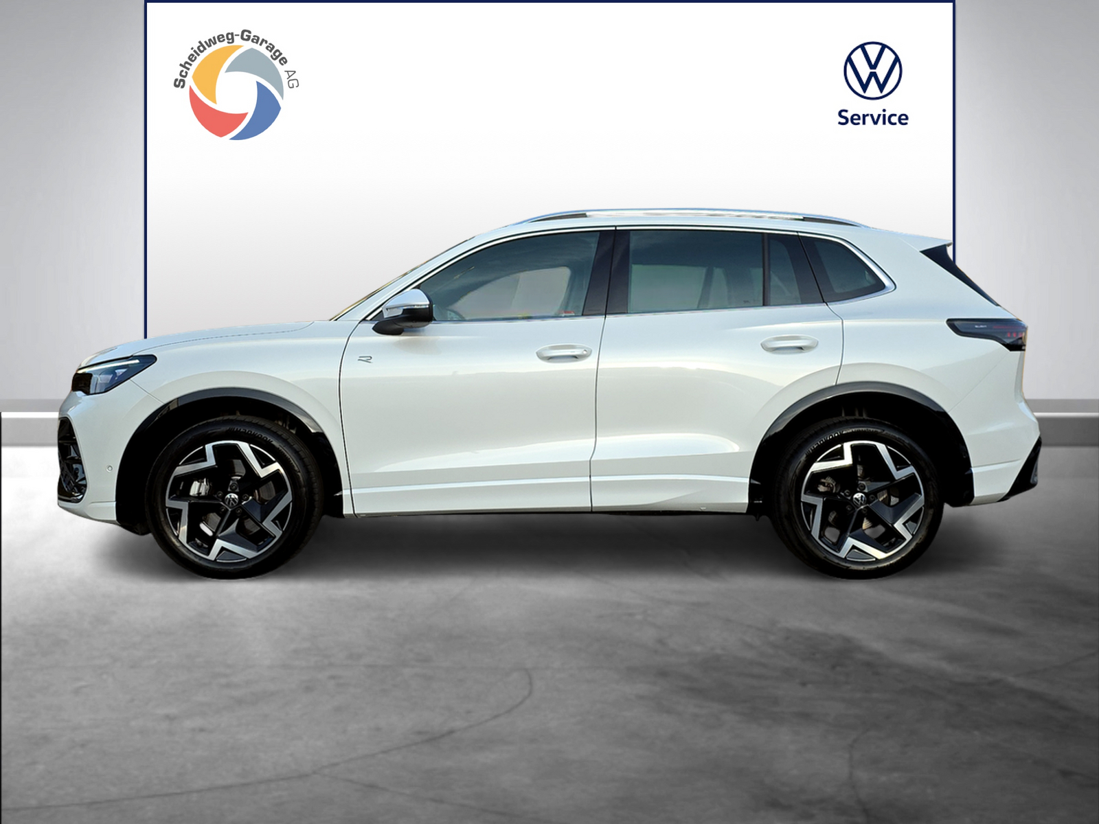 VW Tiguan 2.0 TDI SCR R-Line 4Motion DSG-image-2