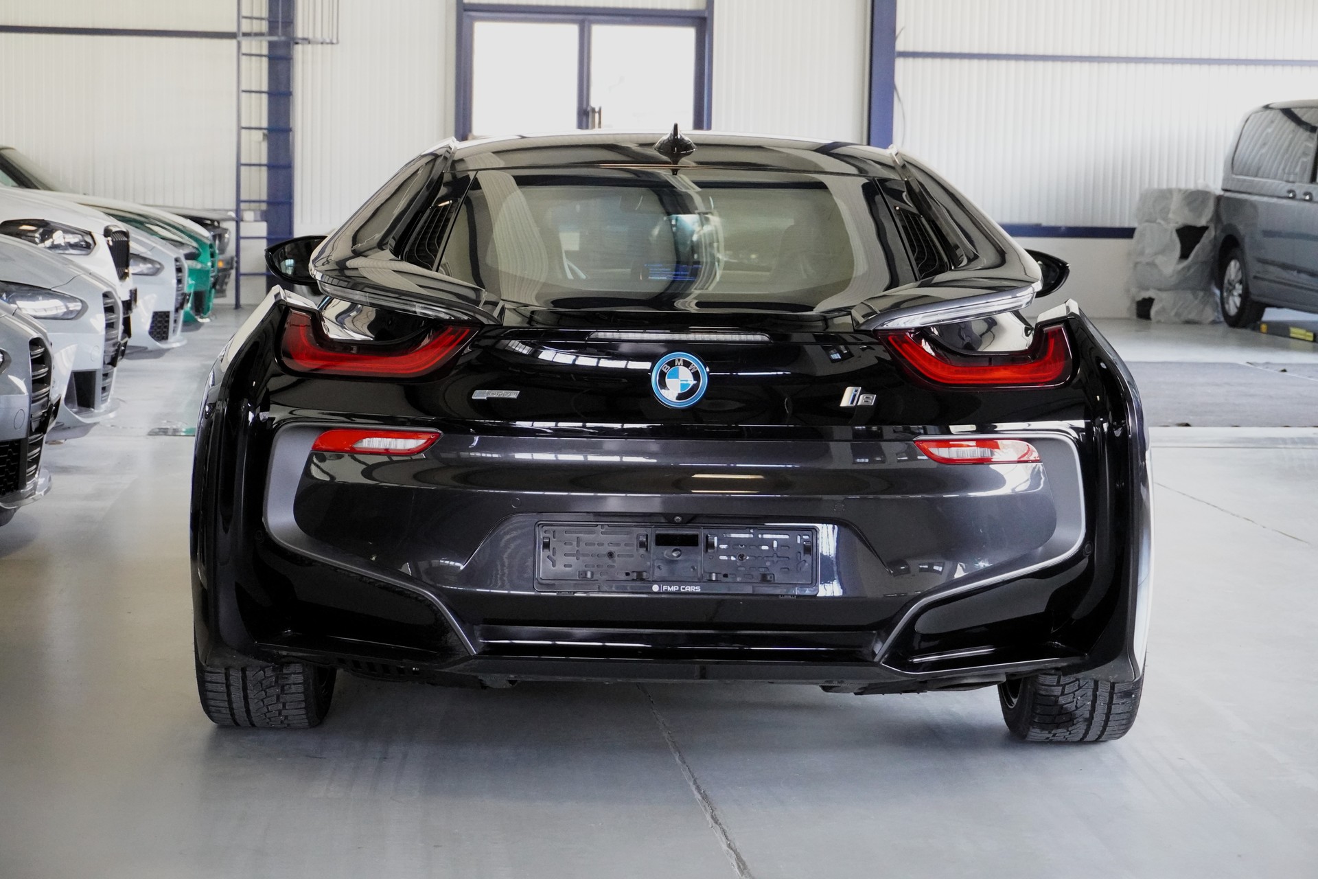 BMW i8 Coupé ///Exklusivpaket Pure Impulse///-image-6